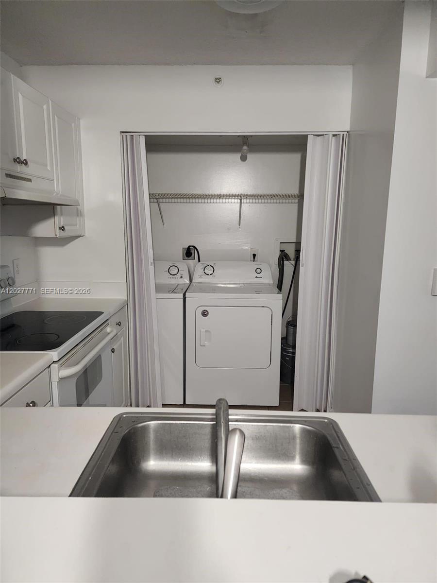 SHERIDAN EAST CONDO - Residential