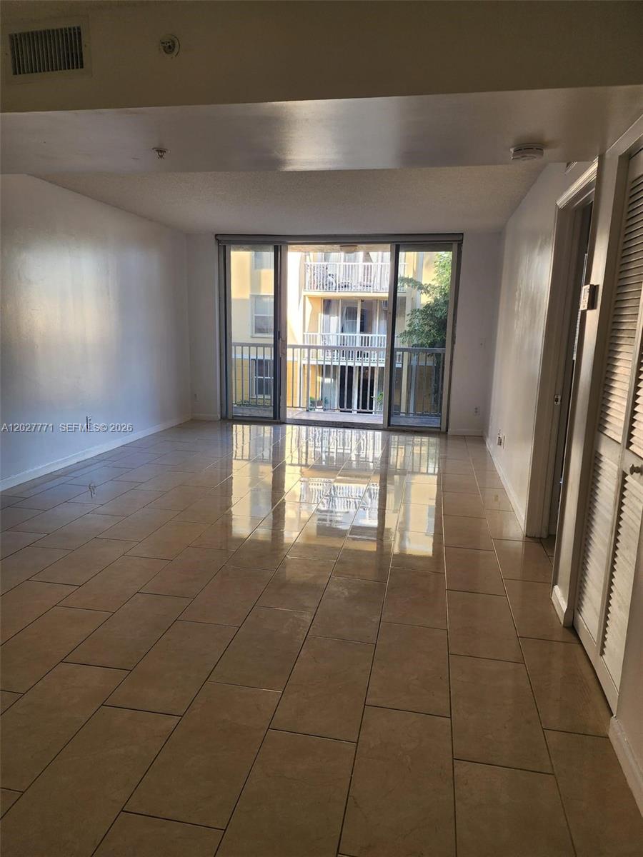 1450 SE 3rd Ave 208