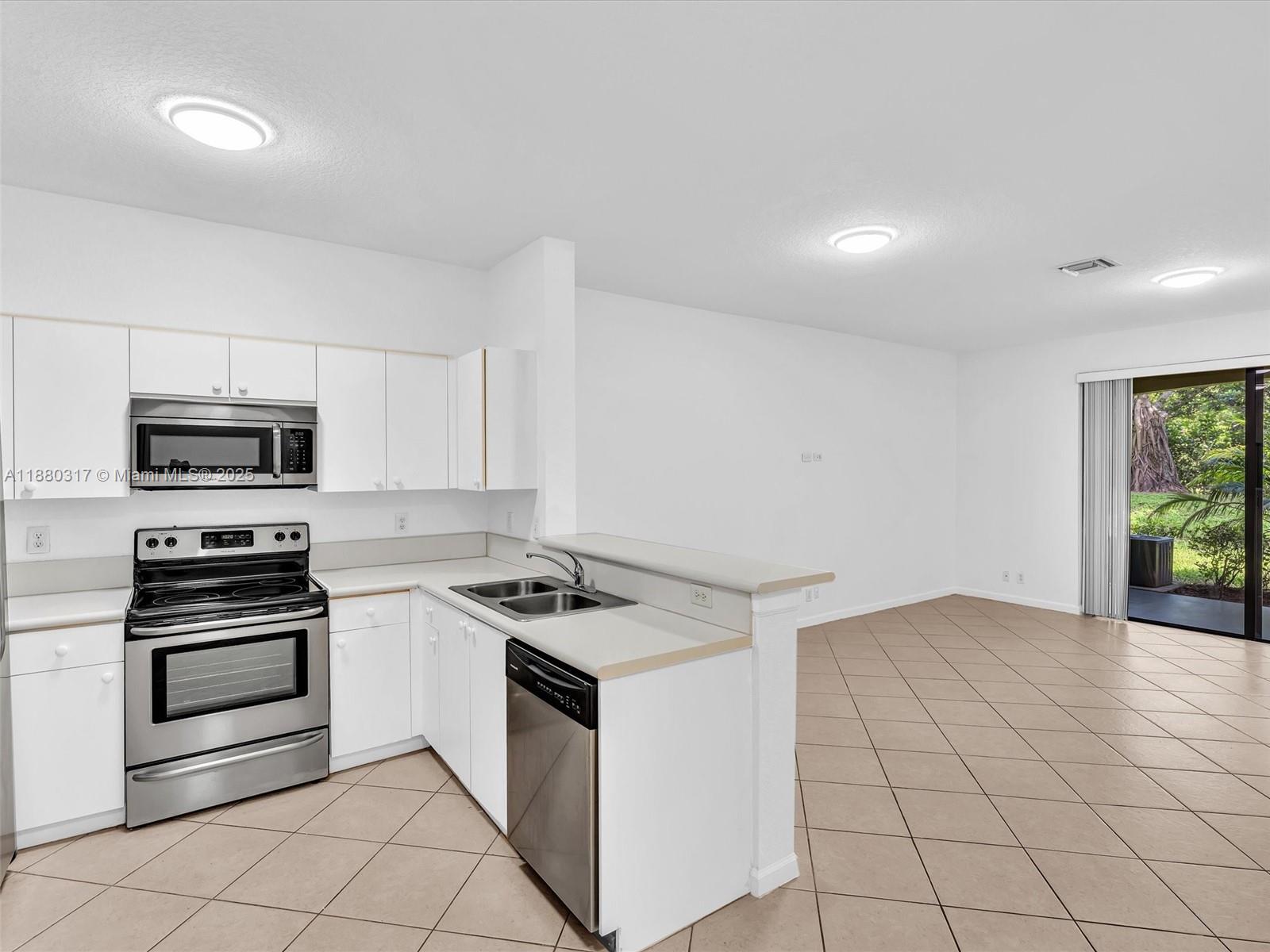 Courtyard Grove - Residential