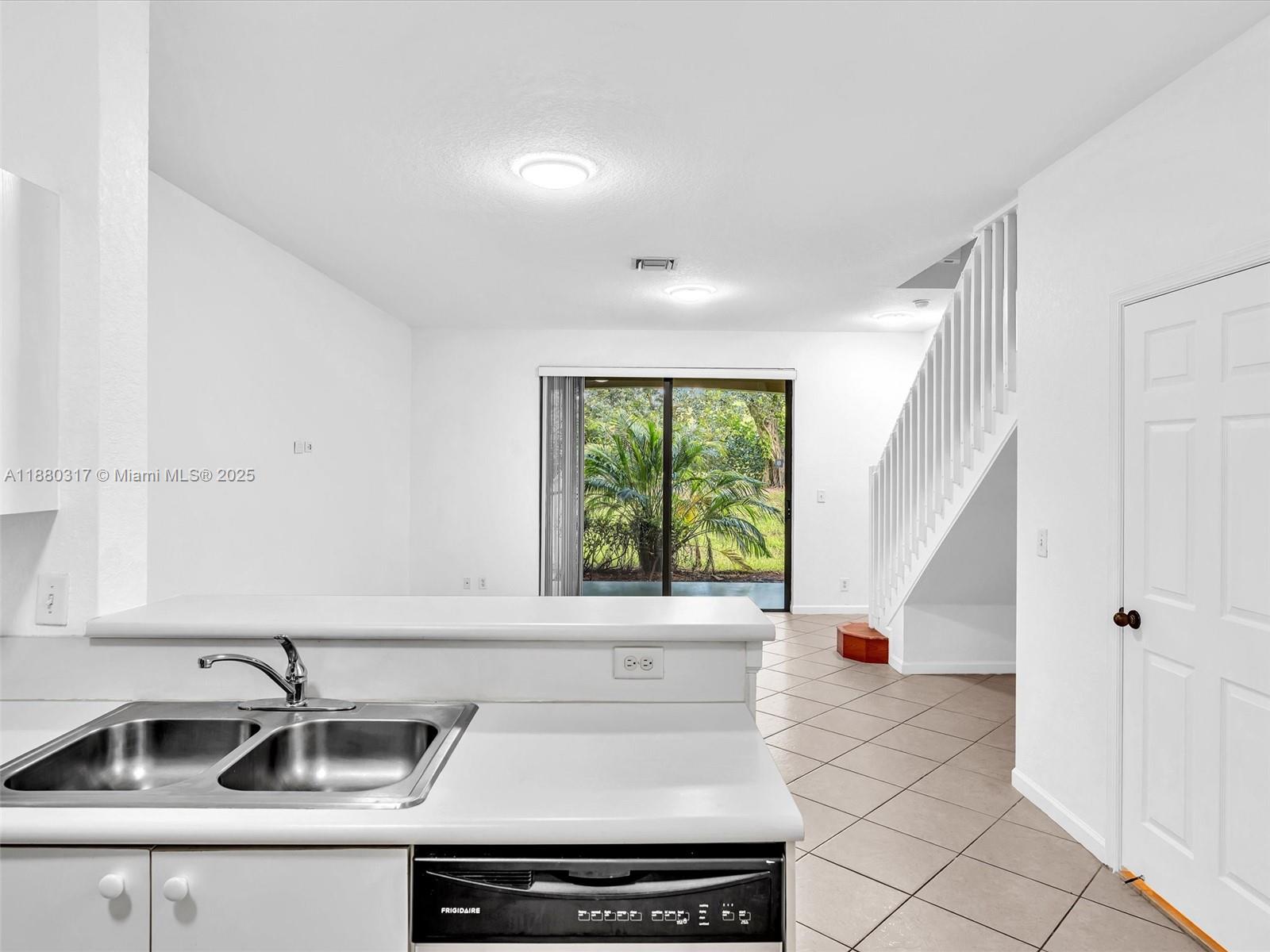 Courtyard Grove - Residential