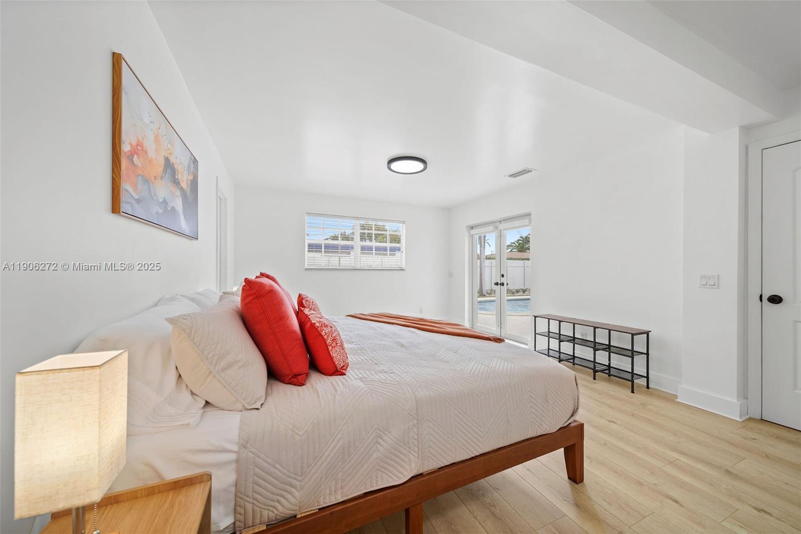 CORAL GARDENS 1ST ADDN - Residential