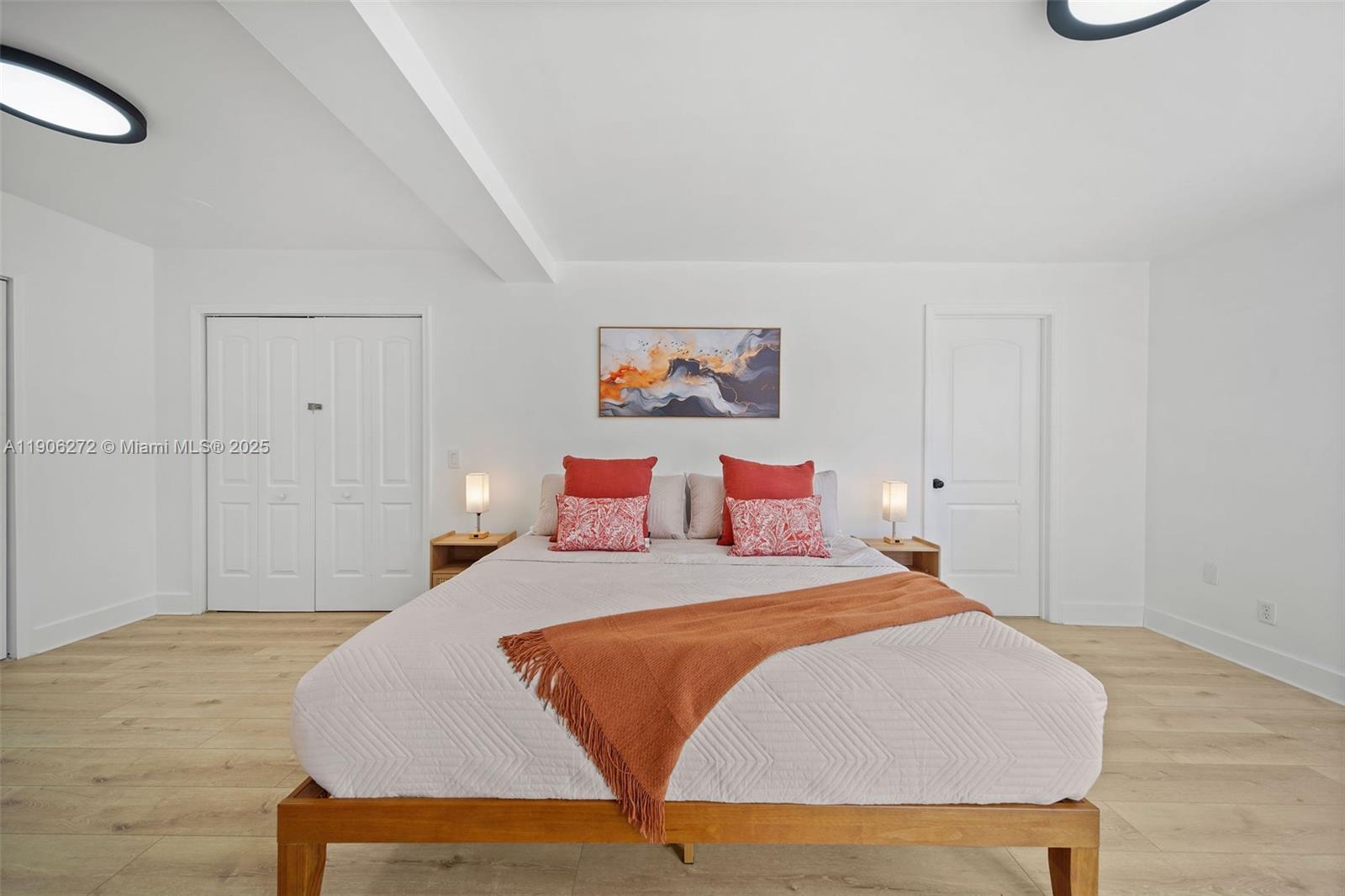 CORAL GARDENS 1ST ADDN - Residential