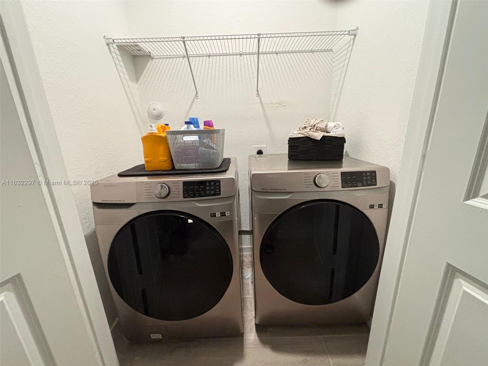 CEDAR AT KEYS GATE - Residential