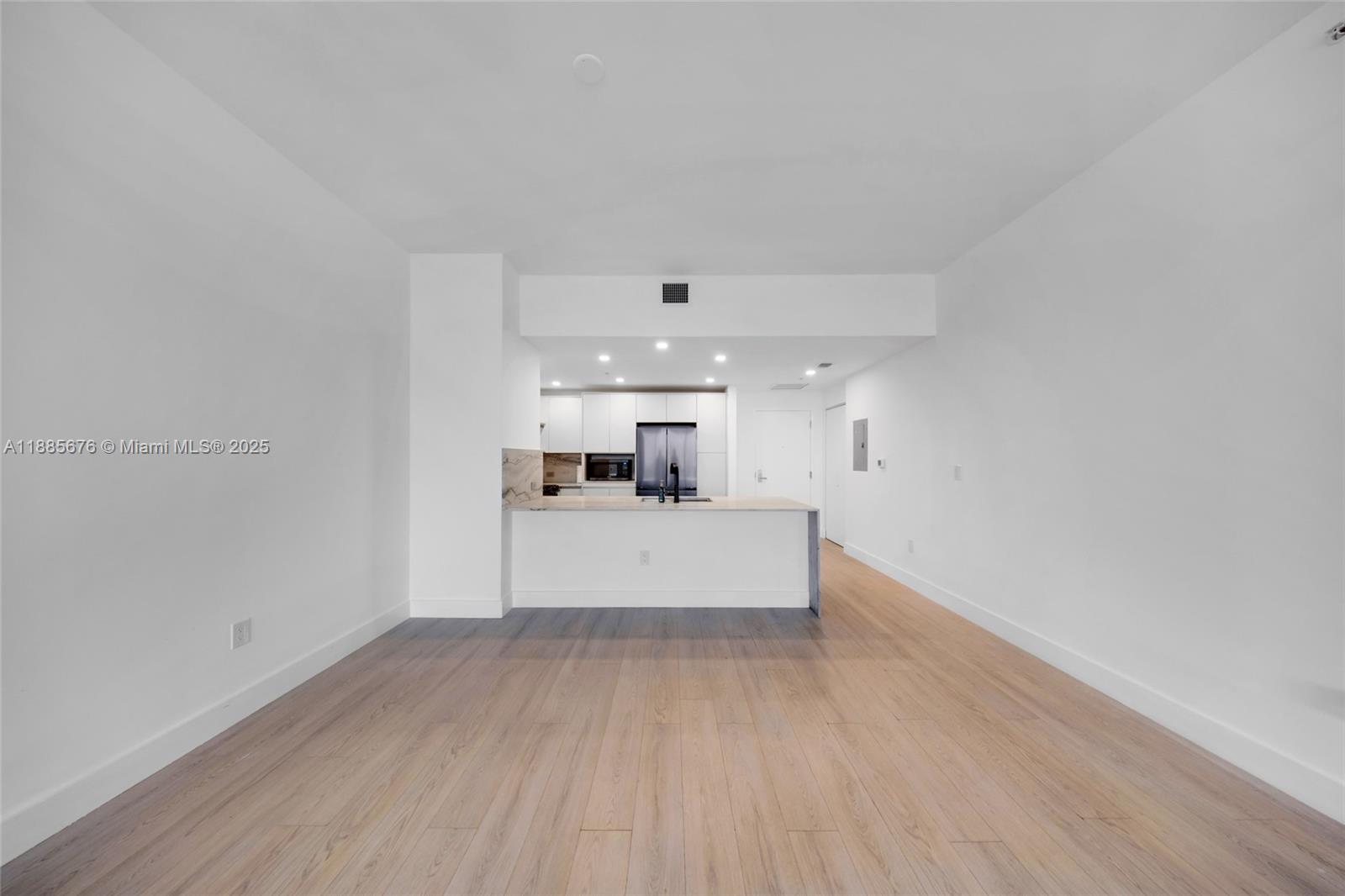 THE LEXI CONDO - Residential Lease