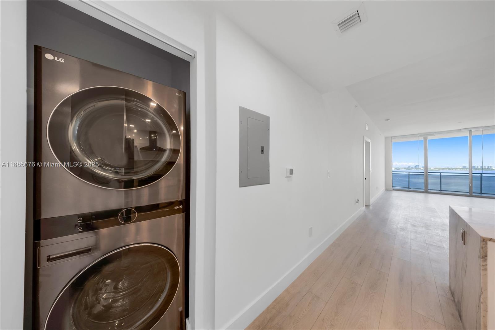 THE LEXI CONDO - Residential Lease