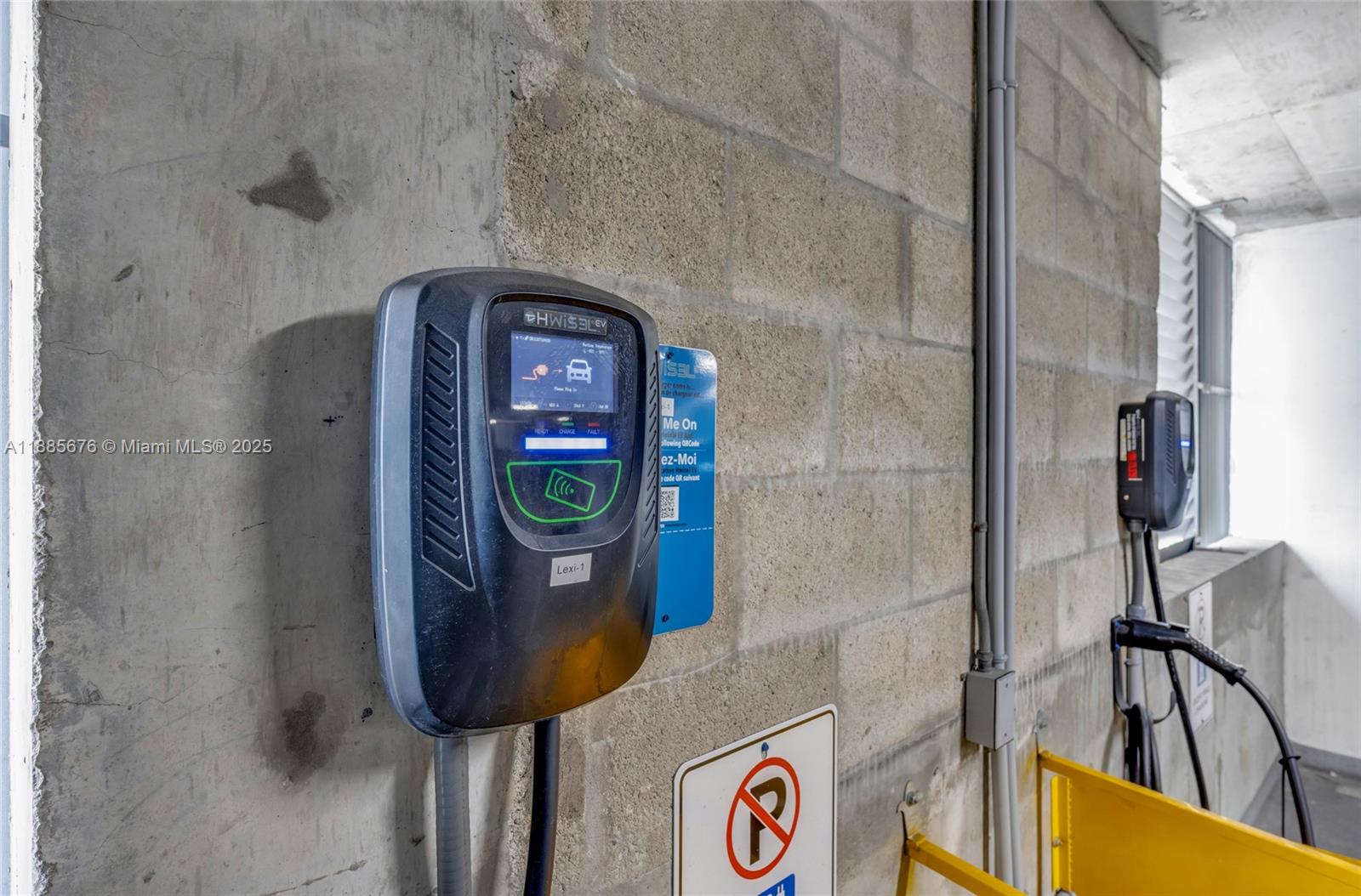 THE LEXI CONDO - Residential Lease