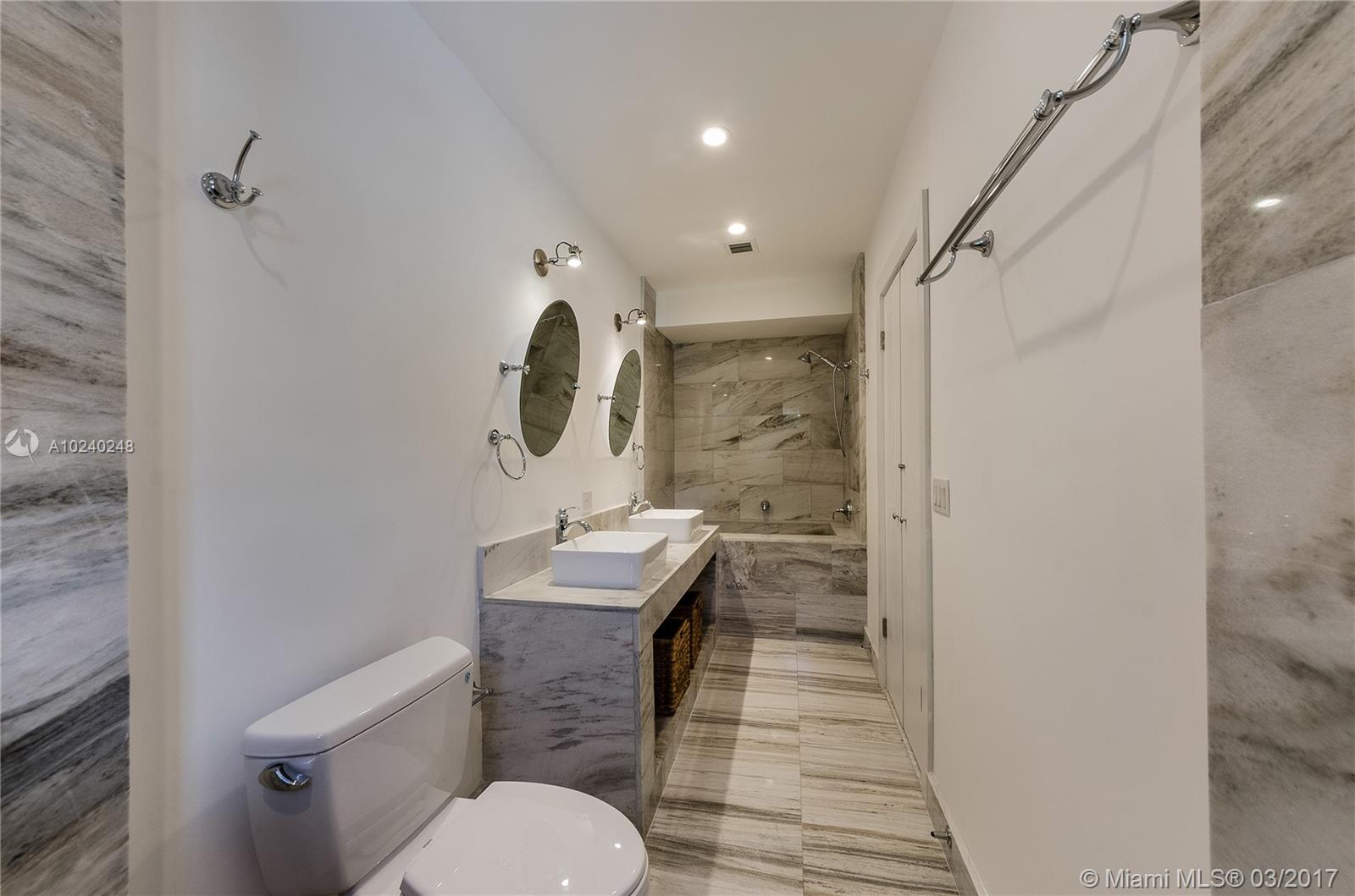 HOLLEMAN PARK - Residential