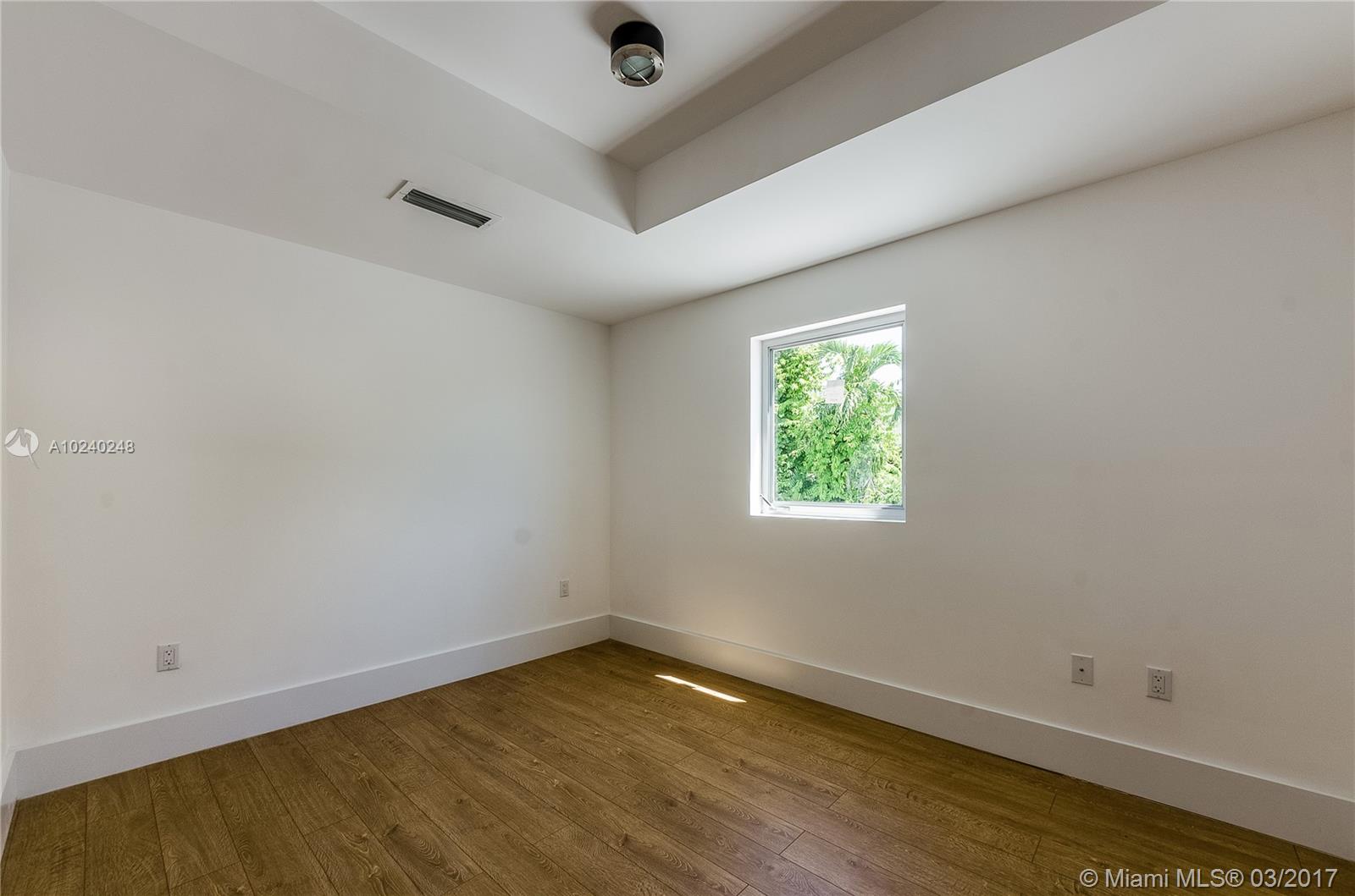 HOLLEMAN PARK - Residential