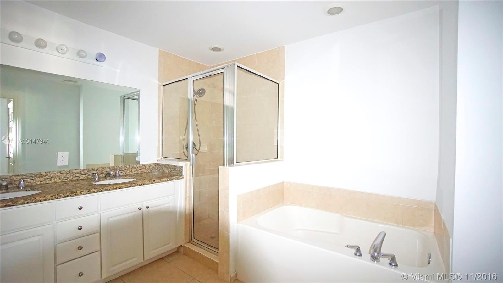 ALAQUA - Residential Lease