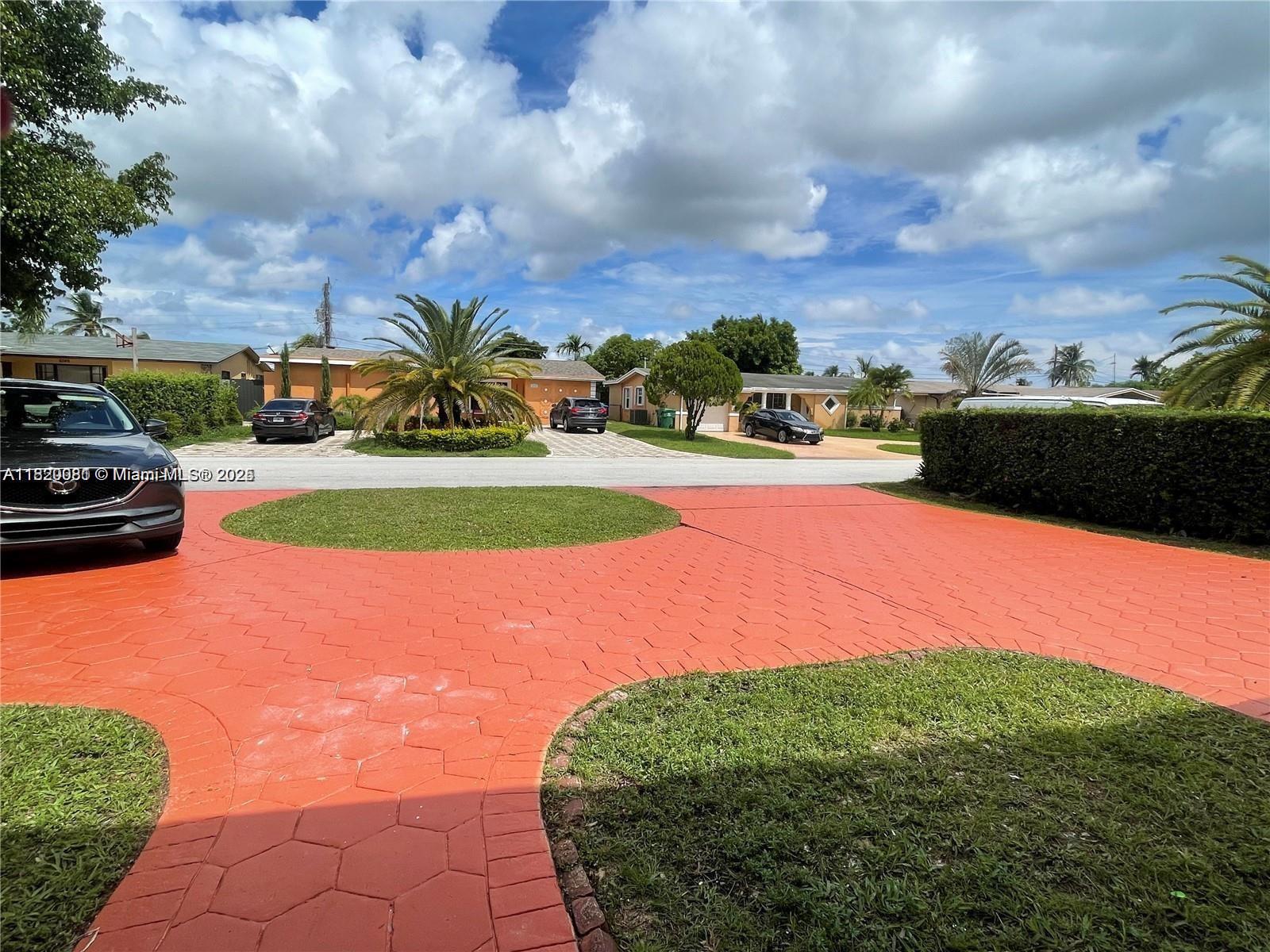 MIRAMAR ISLES SEC 5 - Residential