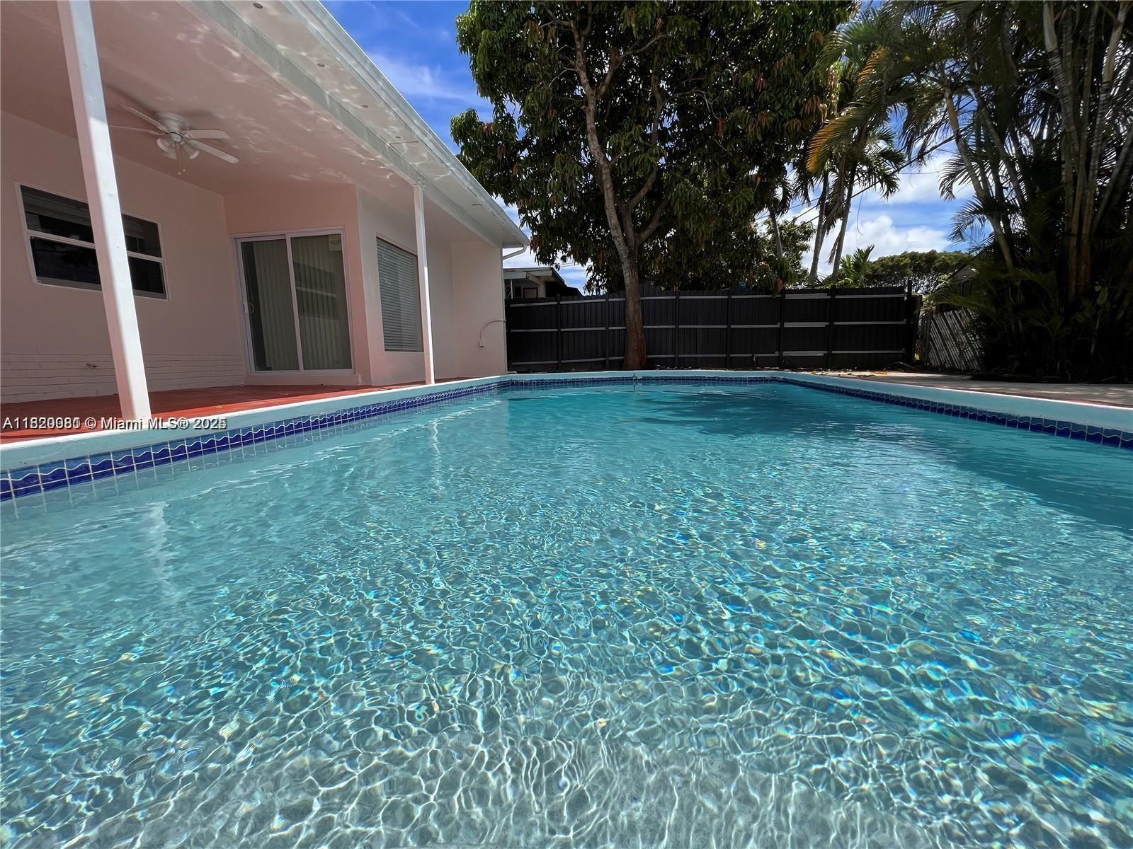 MIRAMAR ISLES SEC 5 - Residential