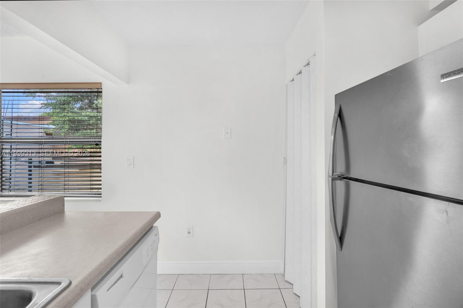 INDIAN SUMMER VILLAGE II - Residential Lease