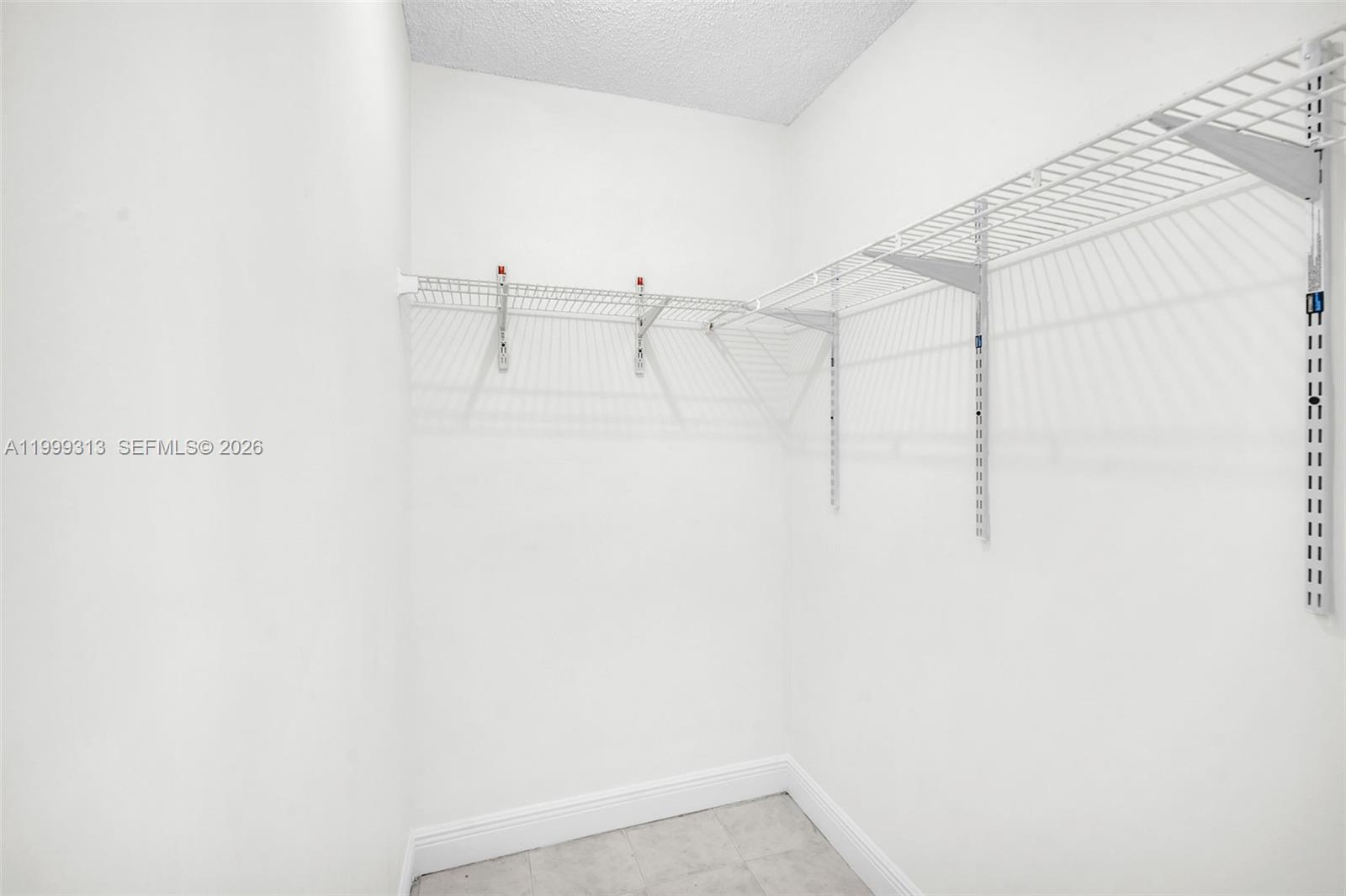 INDIAN SUMMER VILLAGE II - Residential Lease