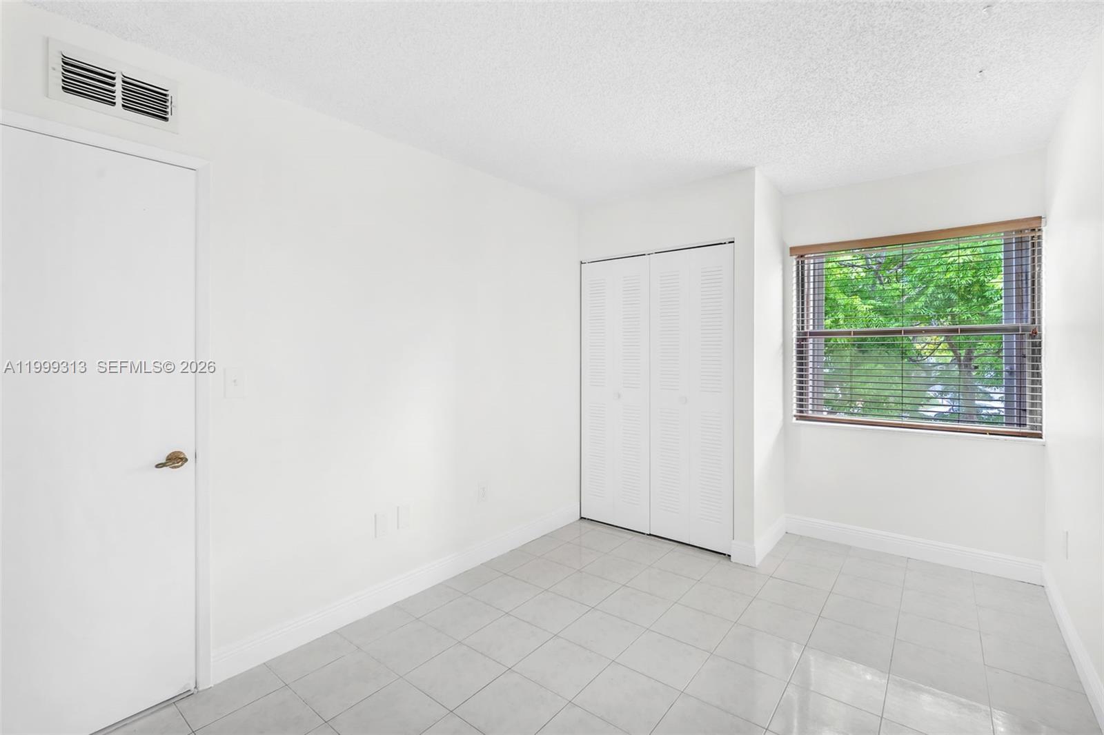 INDIAN SUMMER VILLAGE II - Residential Lease