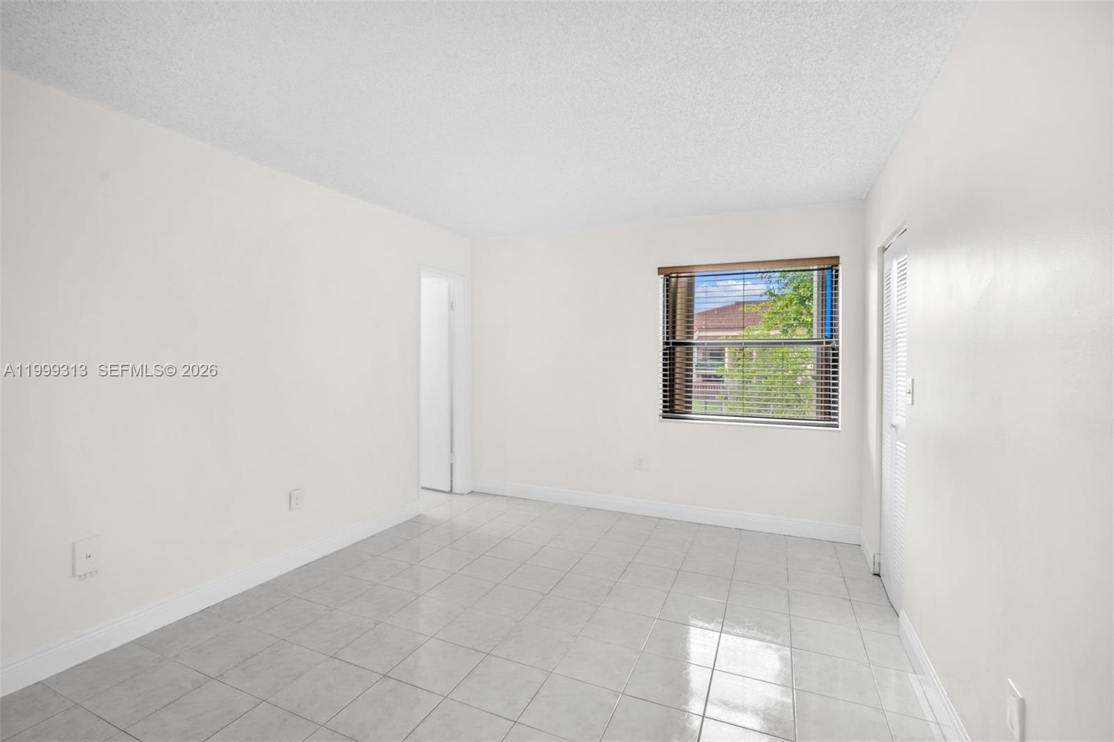 INDIAN SUMMER VILLAGE II - Residential Lease