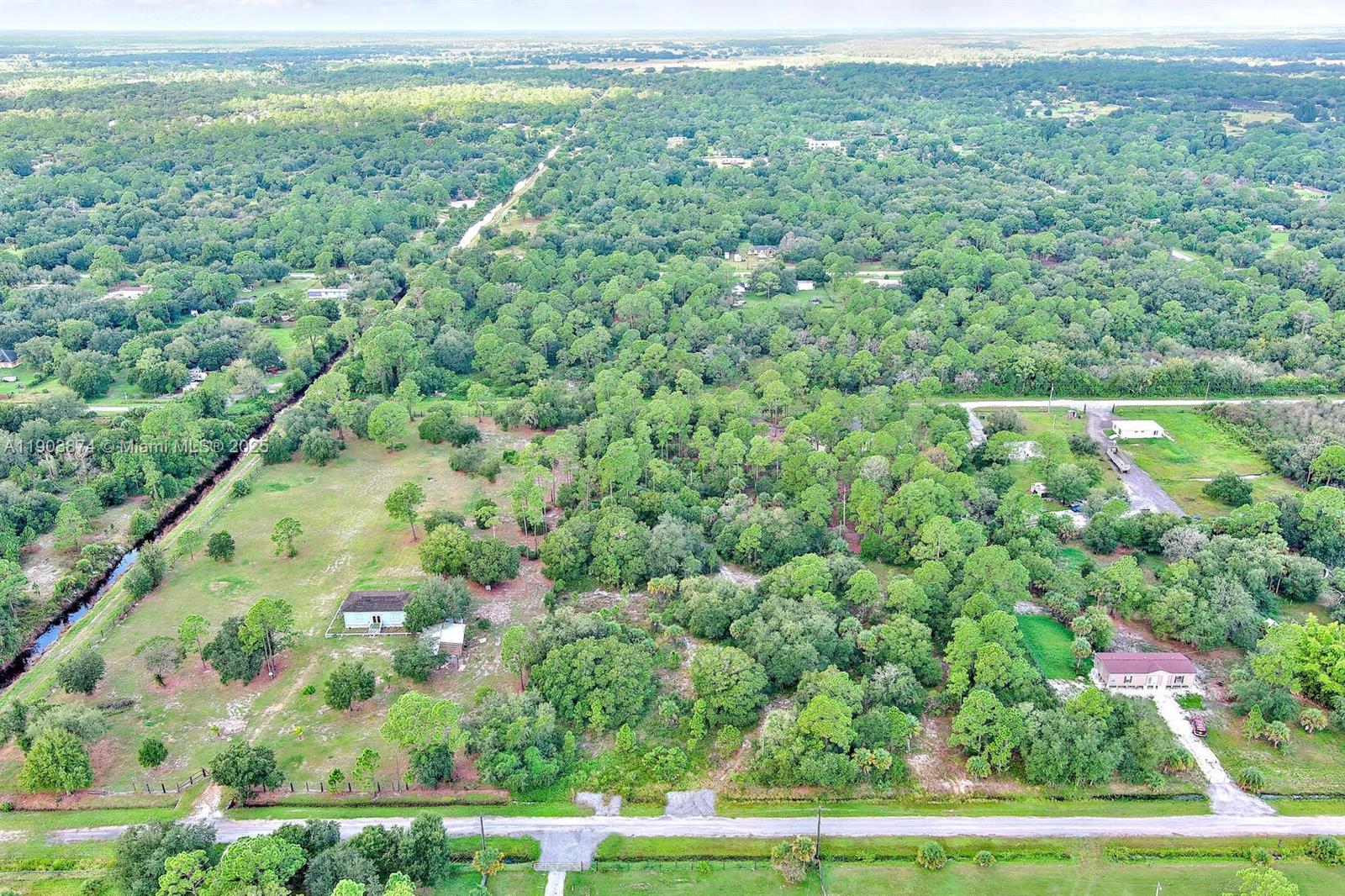 MONTURA RANCH - Land