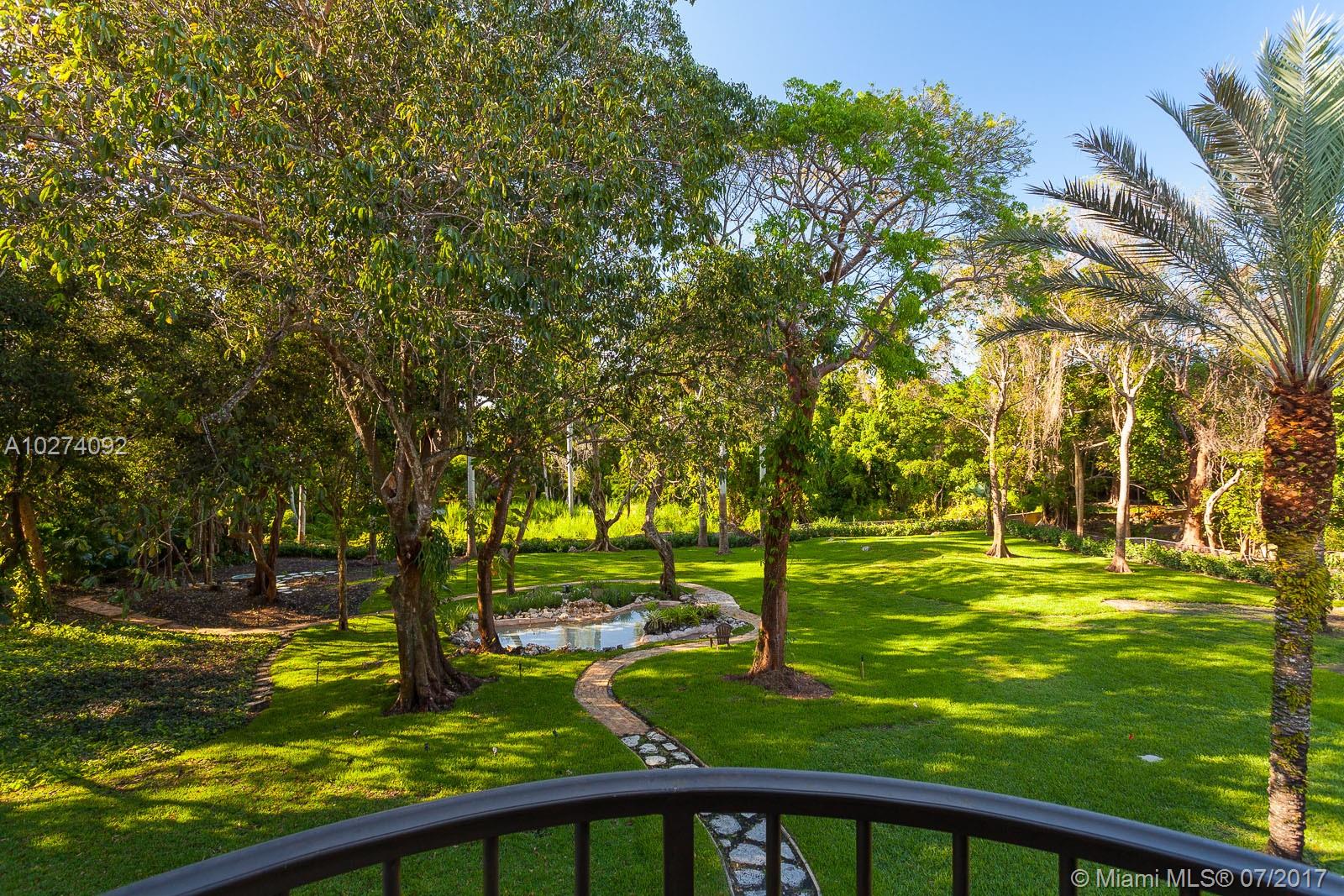 SNAPPER CREEK LAKES SUB - Residential