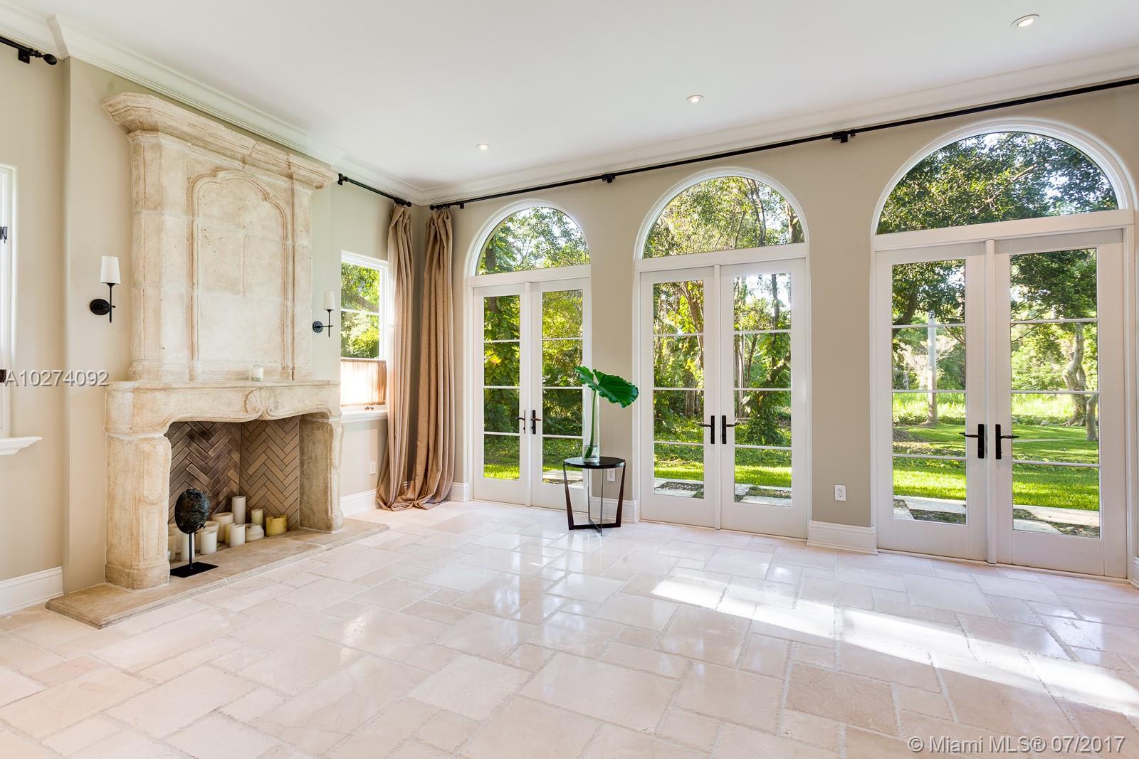 SNAPPER CREEK LAKES SUB - Residential