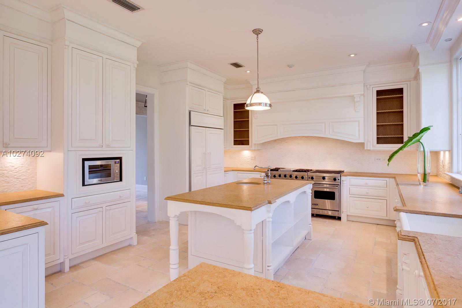 SNAPPER CREEK LAKES SUB - Residential