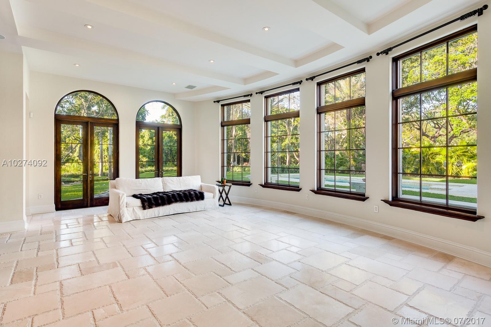 SNAPPER CREEK LAKES SUB - Residential