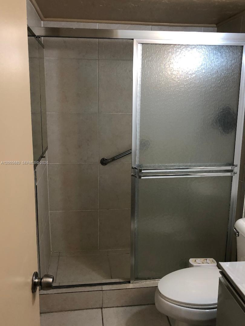 AQUARIUS CONDO - Residential