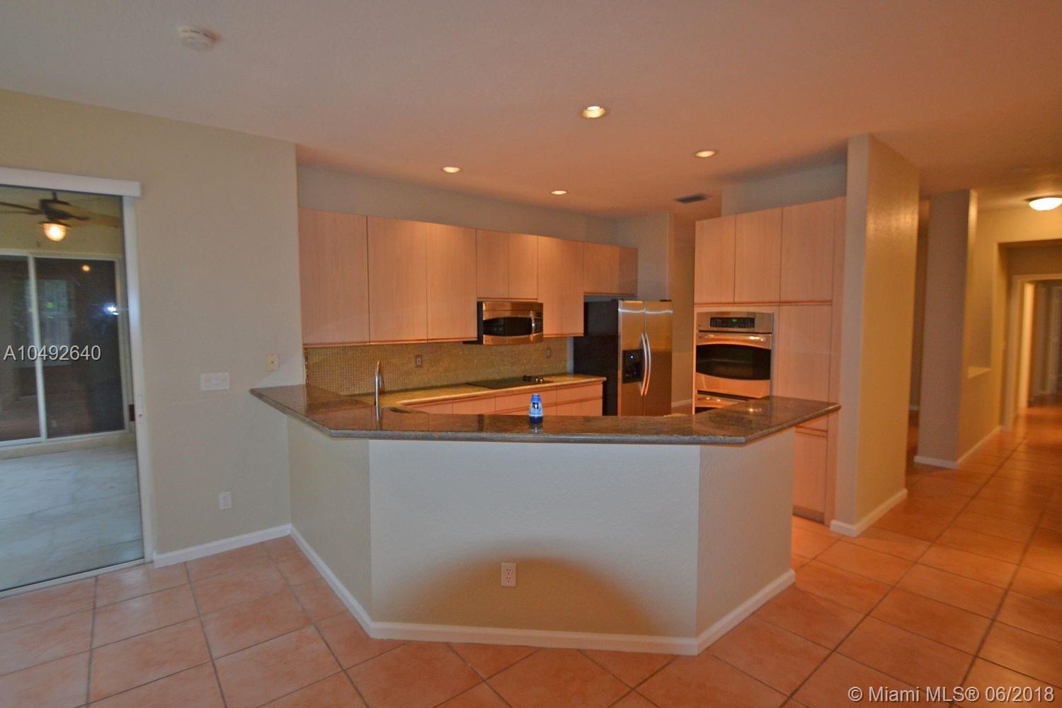 EMBASSY LAKES - Residential Lease