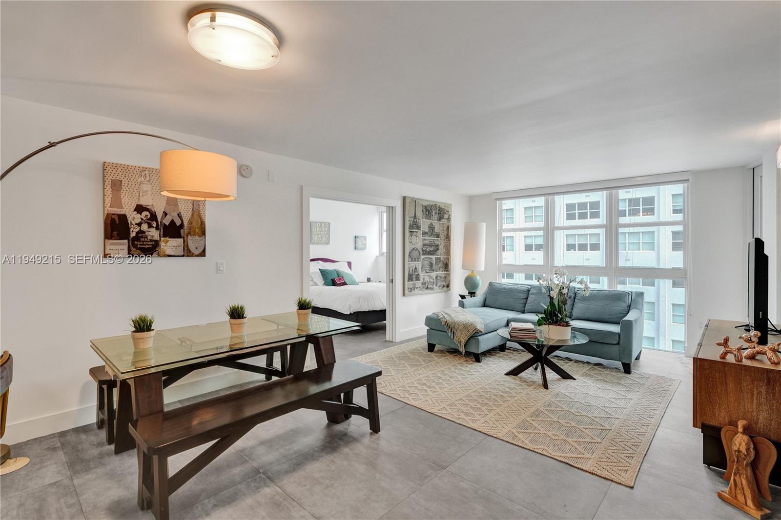 BAYVIEW TERR CONDO - Residential