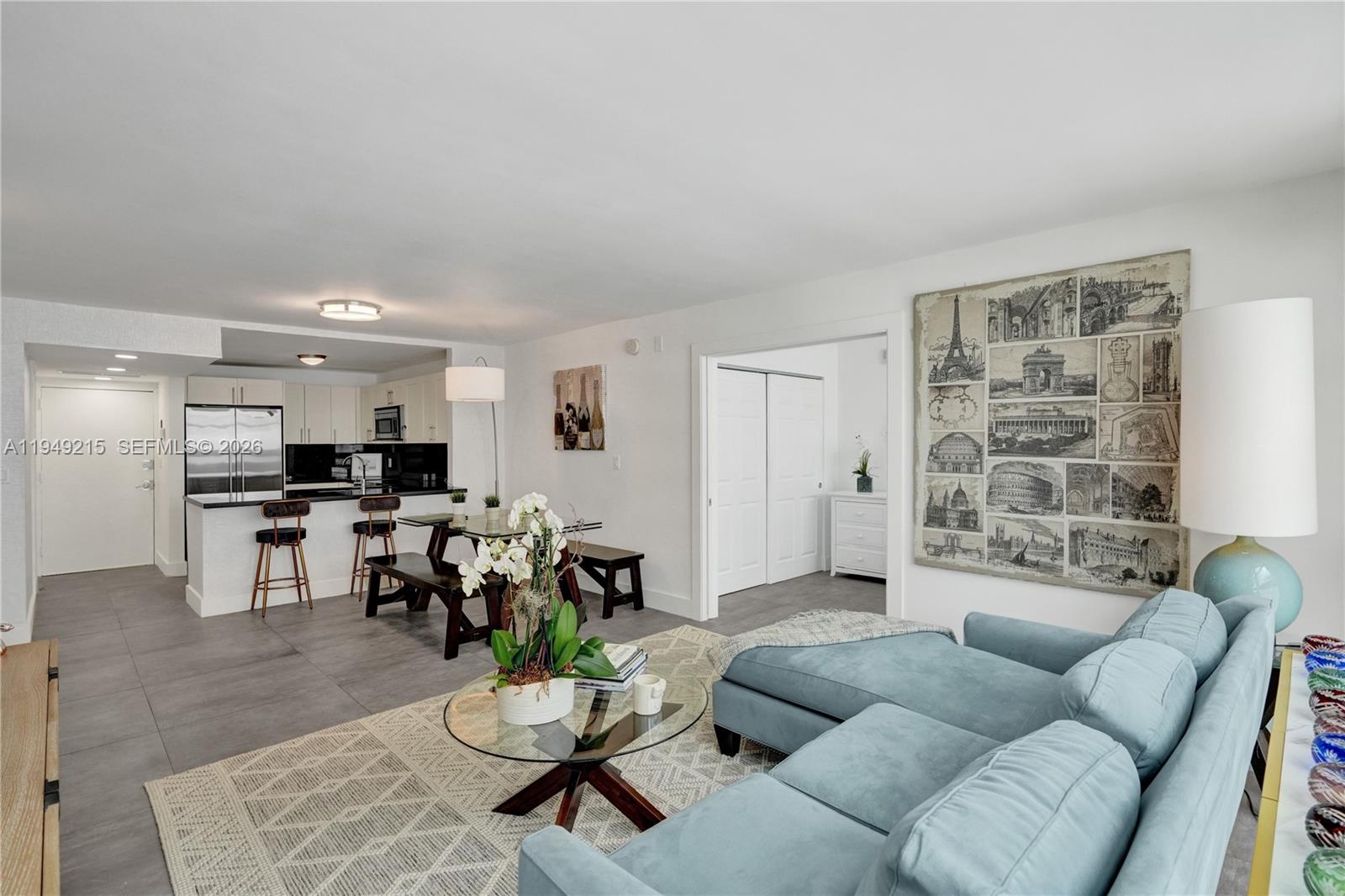 BAYVIEW TERR CONDO - Residential