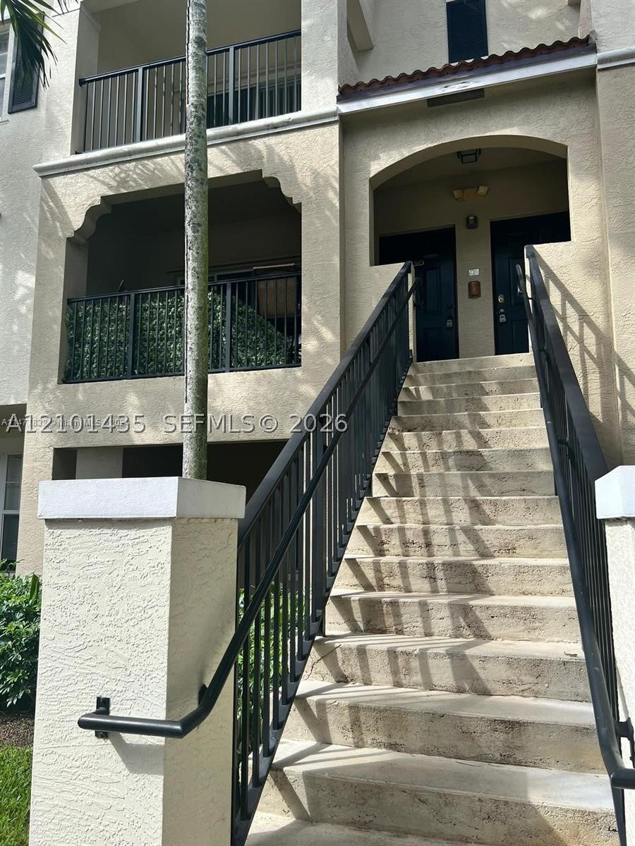 5940 W Sample Rd 304