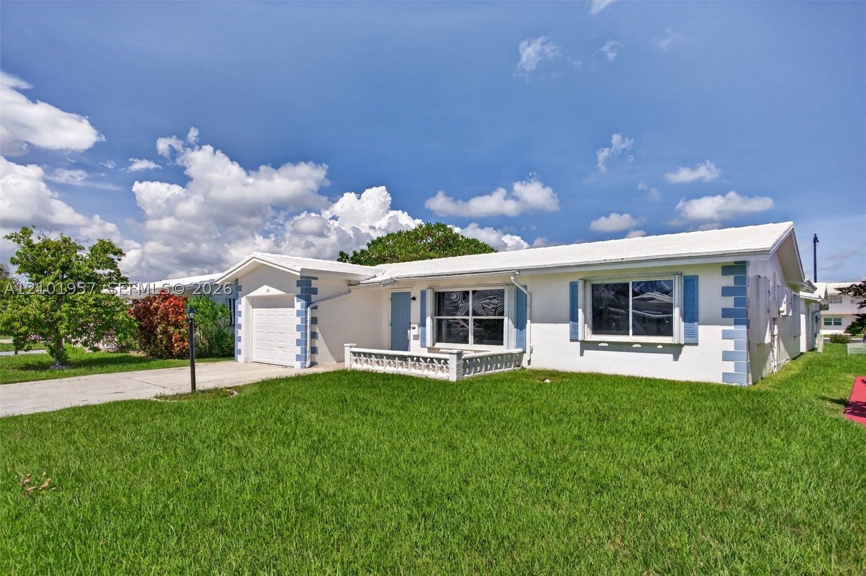 341 NW 25th Ct