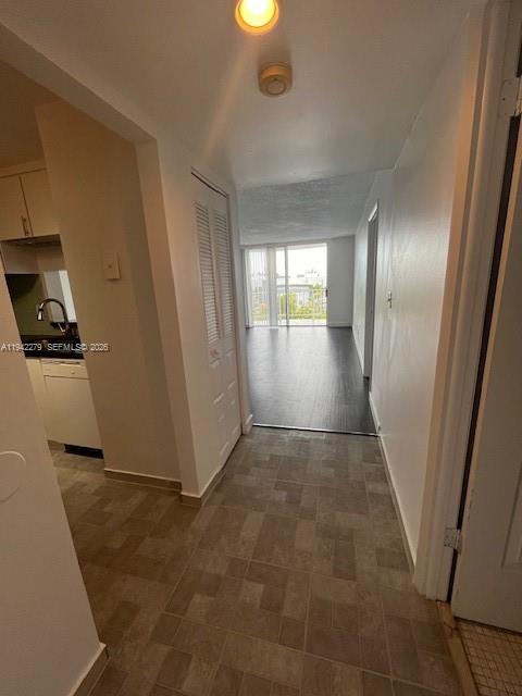 MONTECARLO CONDO - Residential Lease