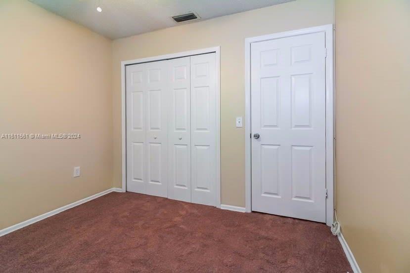 SUNRISE GOLF VILLAGE SEC - Residential Lease