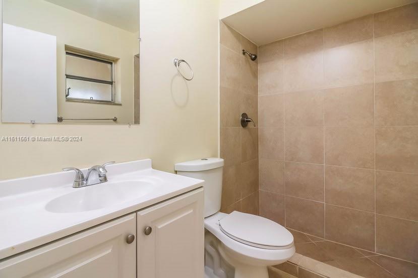 SUNRISE GOLF VILLAGE SEC - Residential Lease