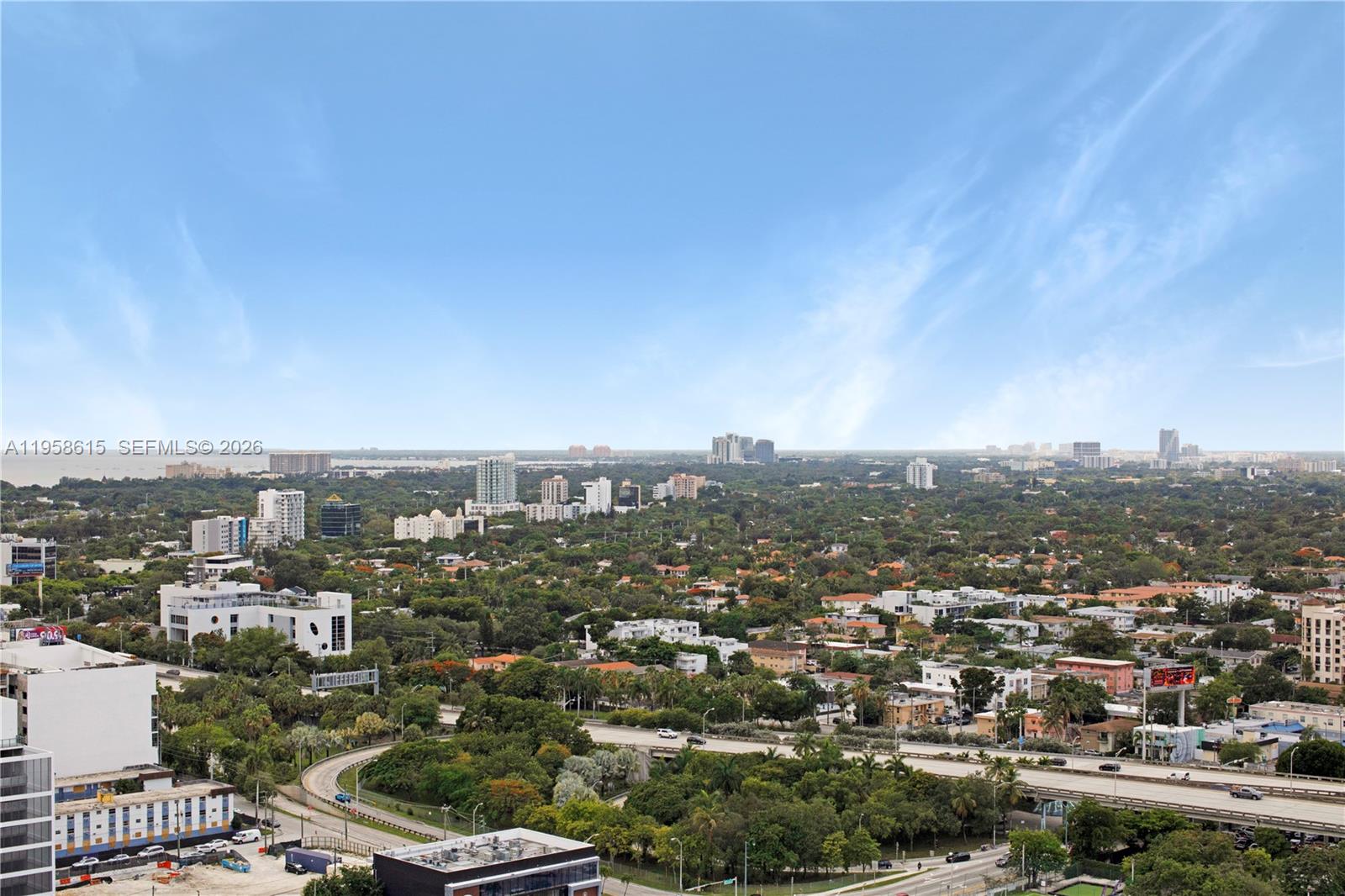 LATITUDE ON THE RIVER - Residential