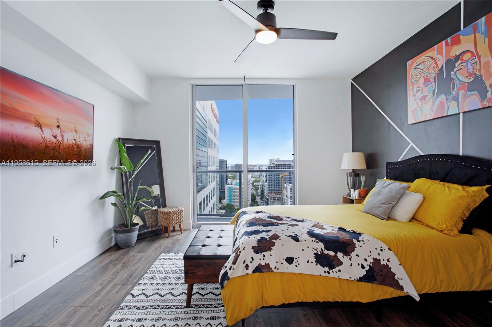 LATITUDE ON THE RIVER - Residential