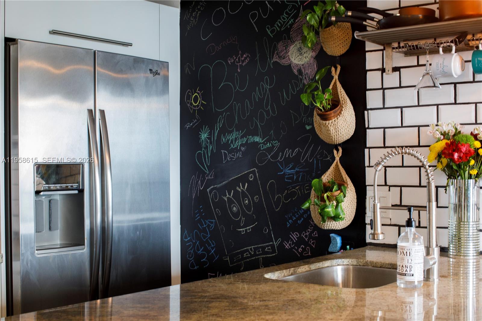 LATITUDE ON THE RIVER - Residential