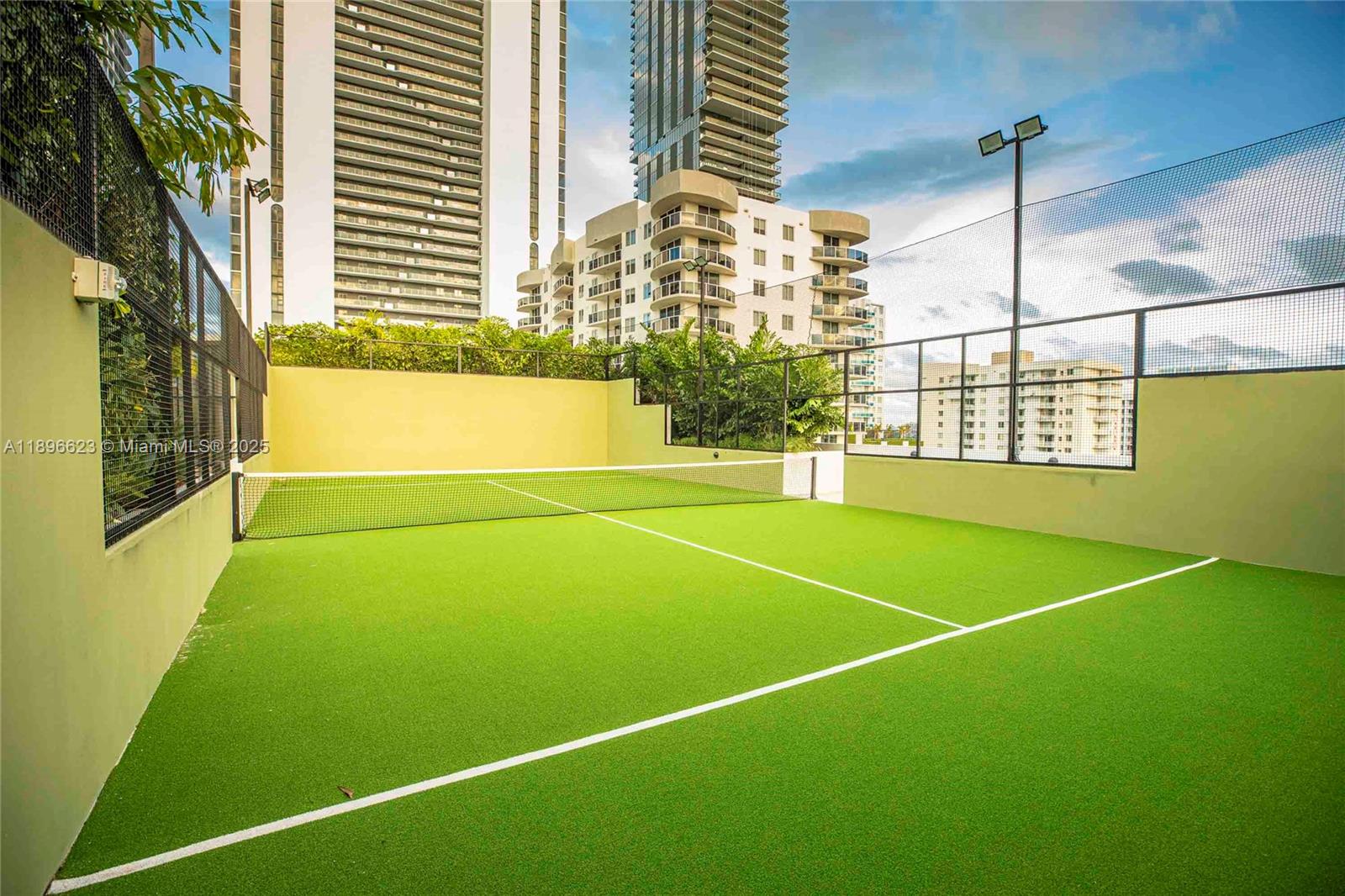 Aria Reserve Miami - Residential