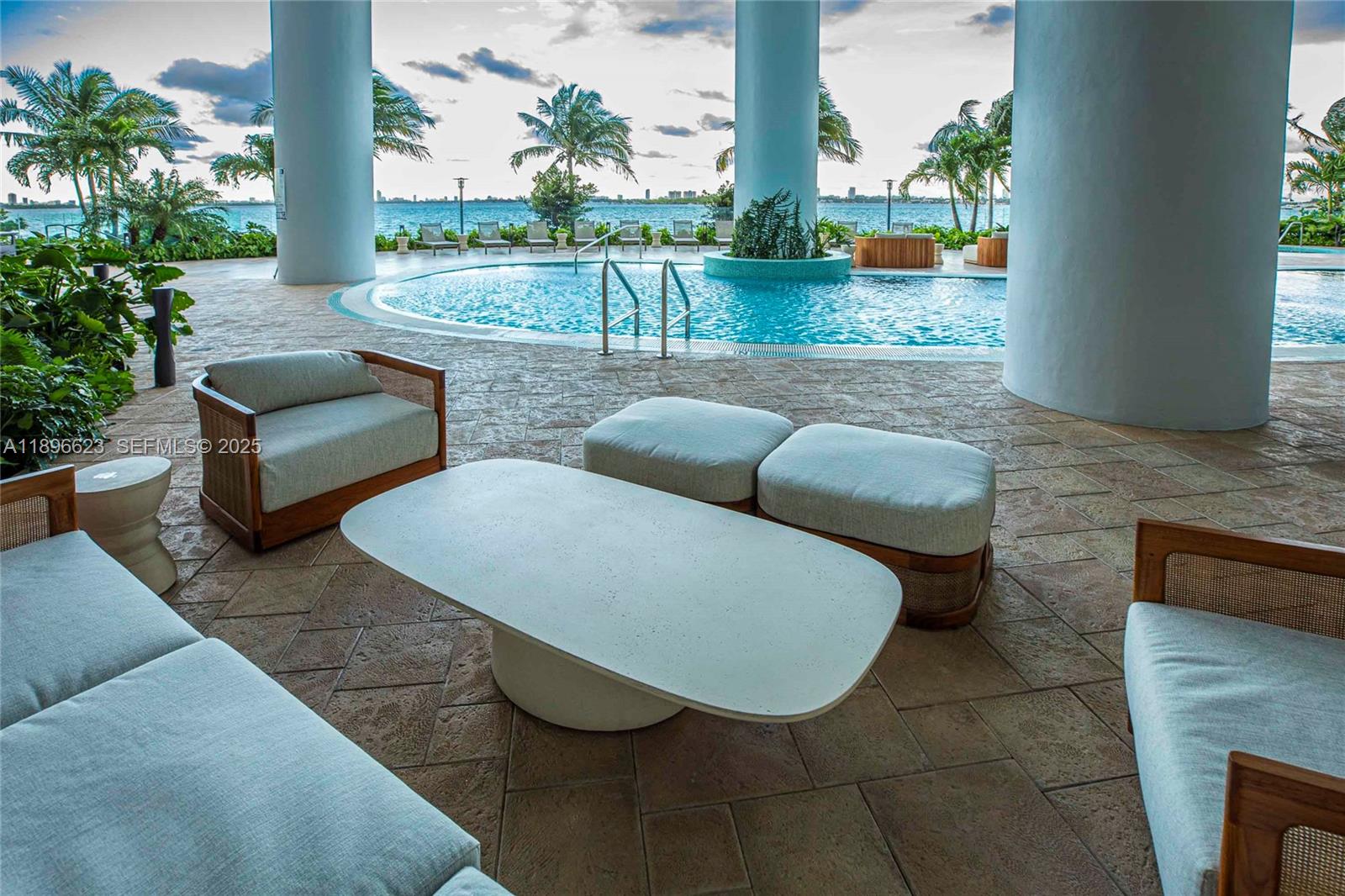 Aria Reserve Miami - Residential