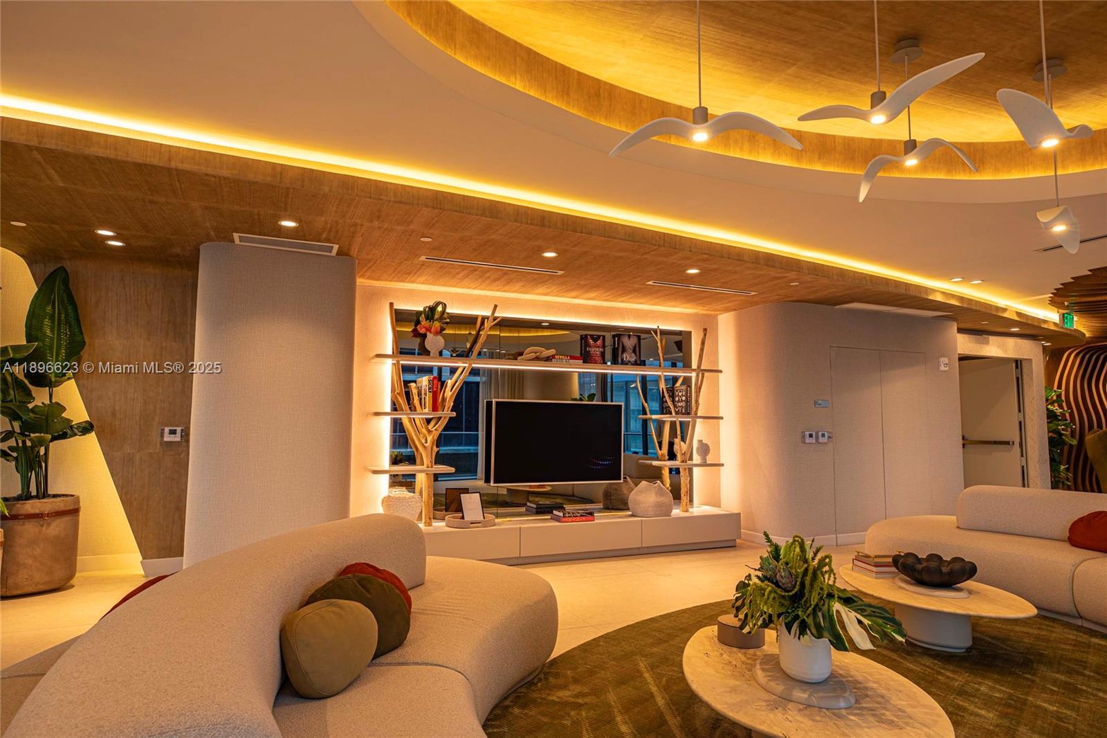 Aria Reserve Miami - Residential