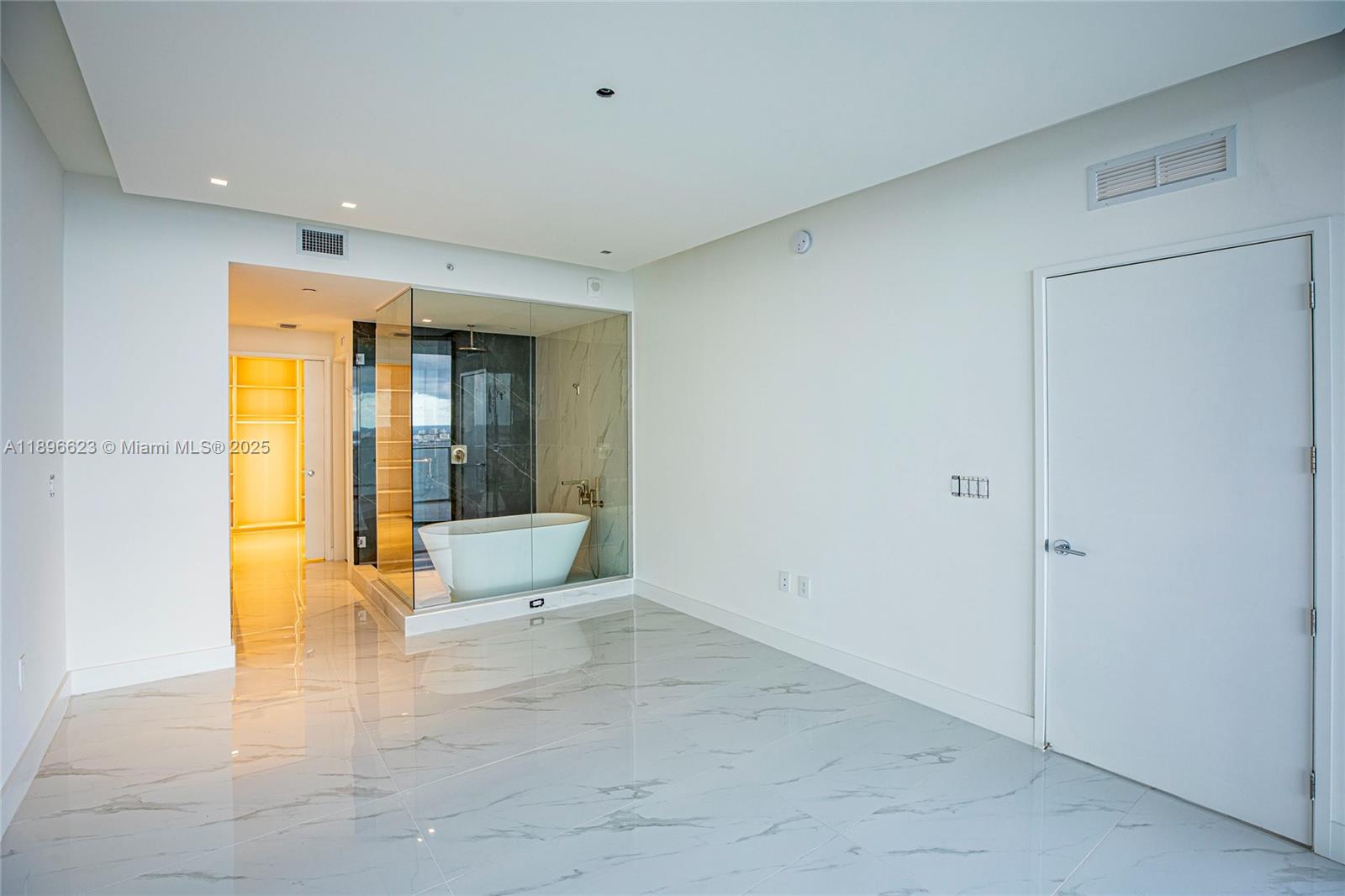 Aria Reserve Miami - Residential