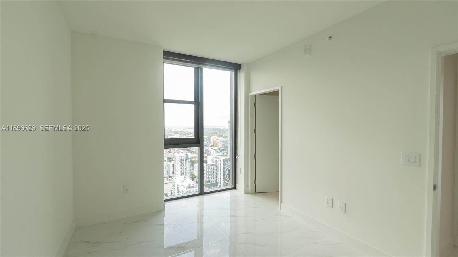 Aria Reserve Miami - Residential