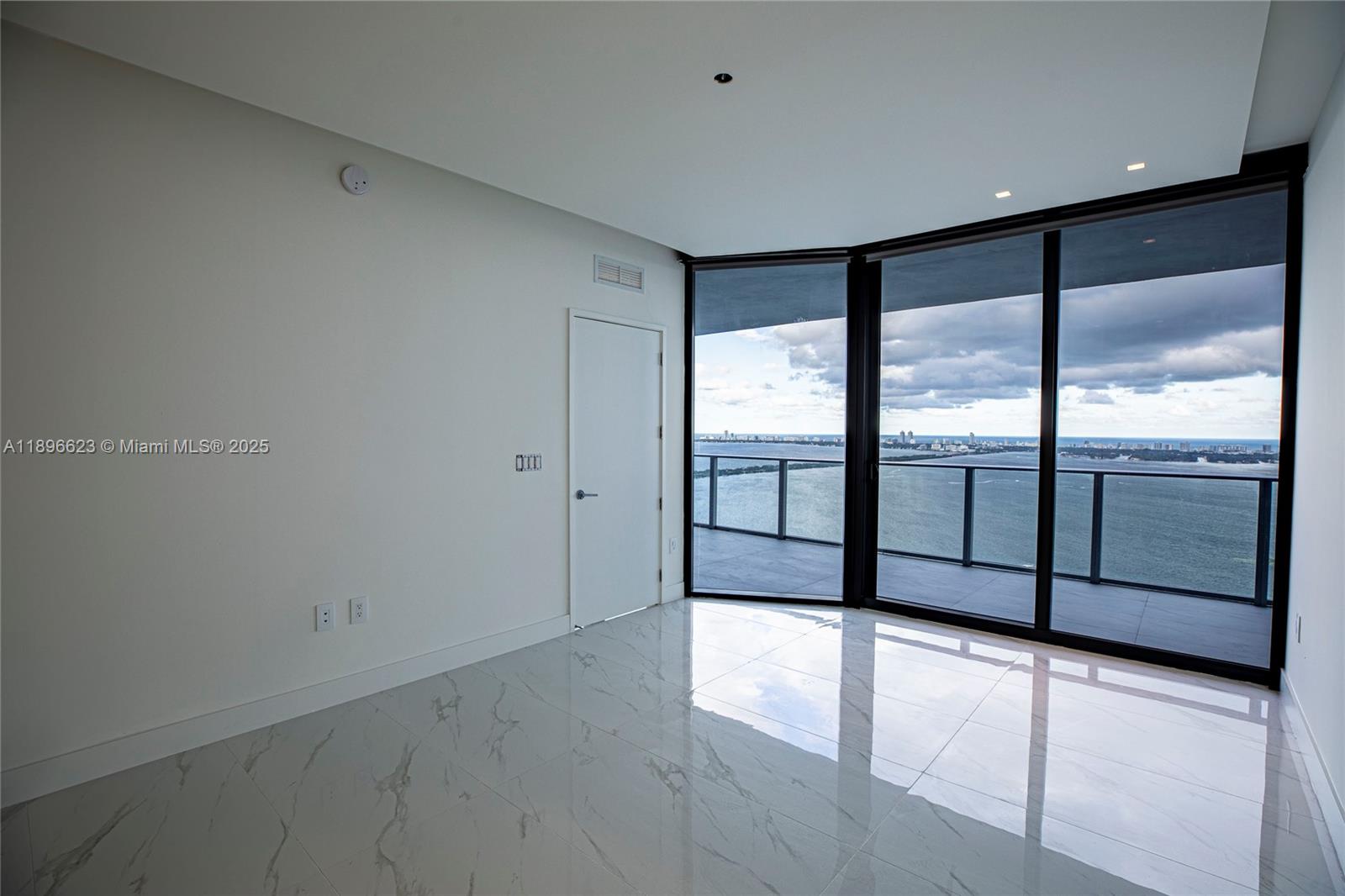 Aria Reserve Miami - Residential