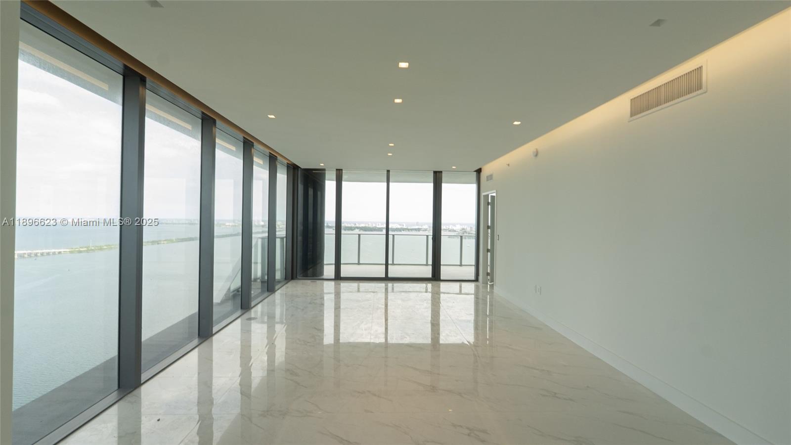 Aria Reserve Miami - Residential