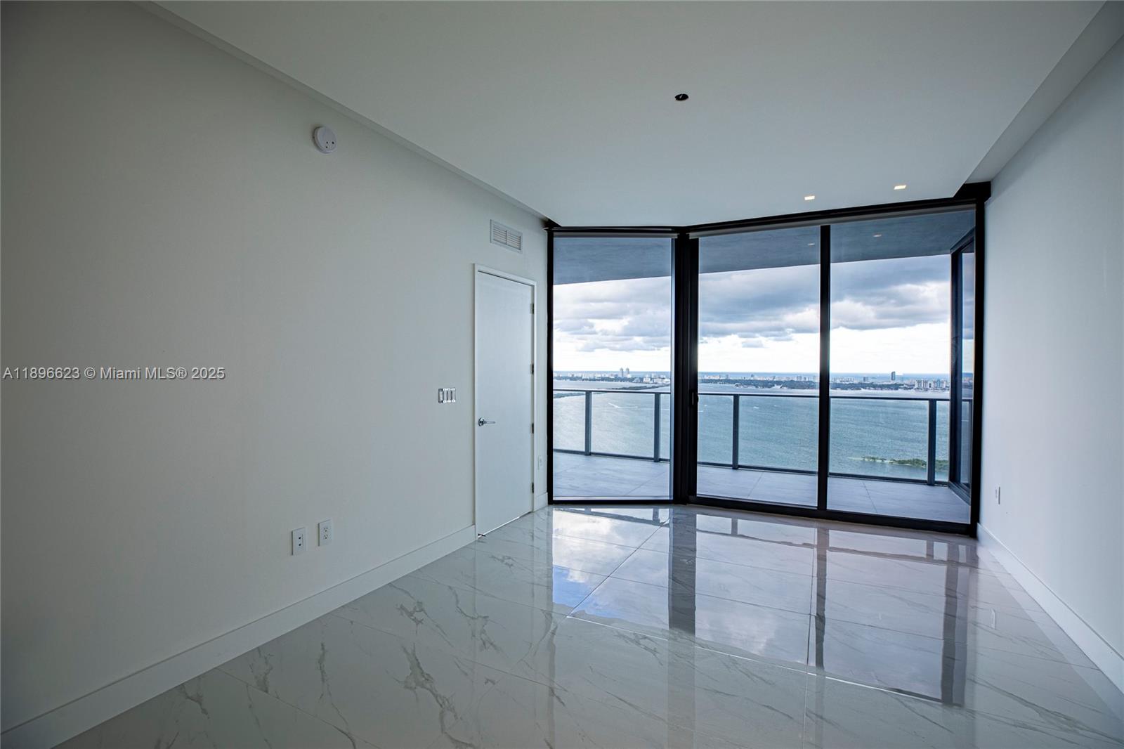 Aria Reserve Miami - Residential