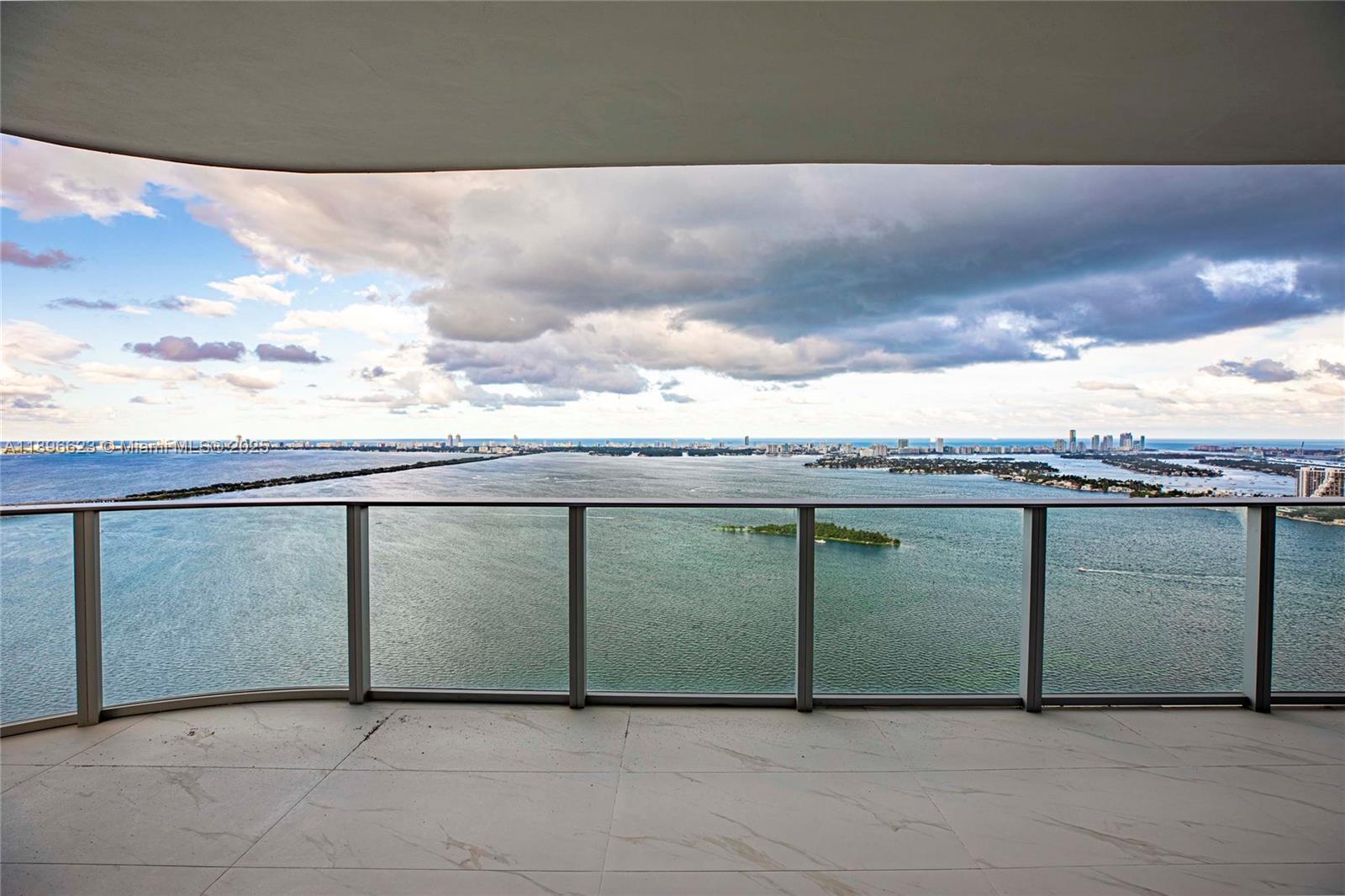 Aria Reserve Miami - Residential