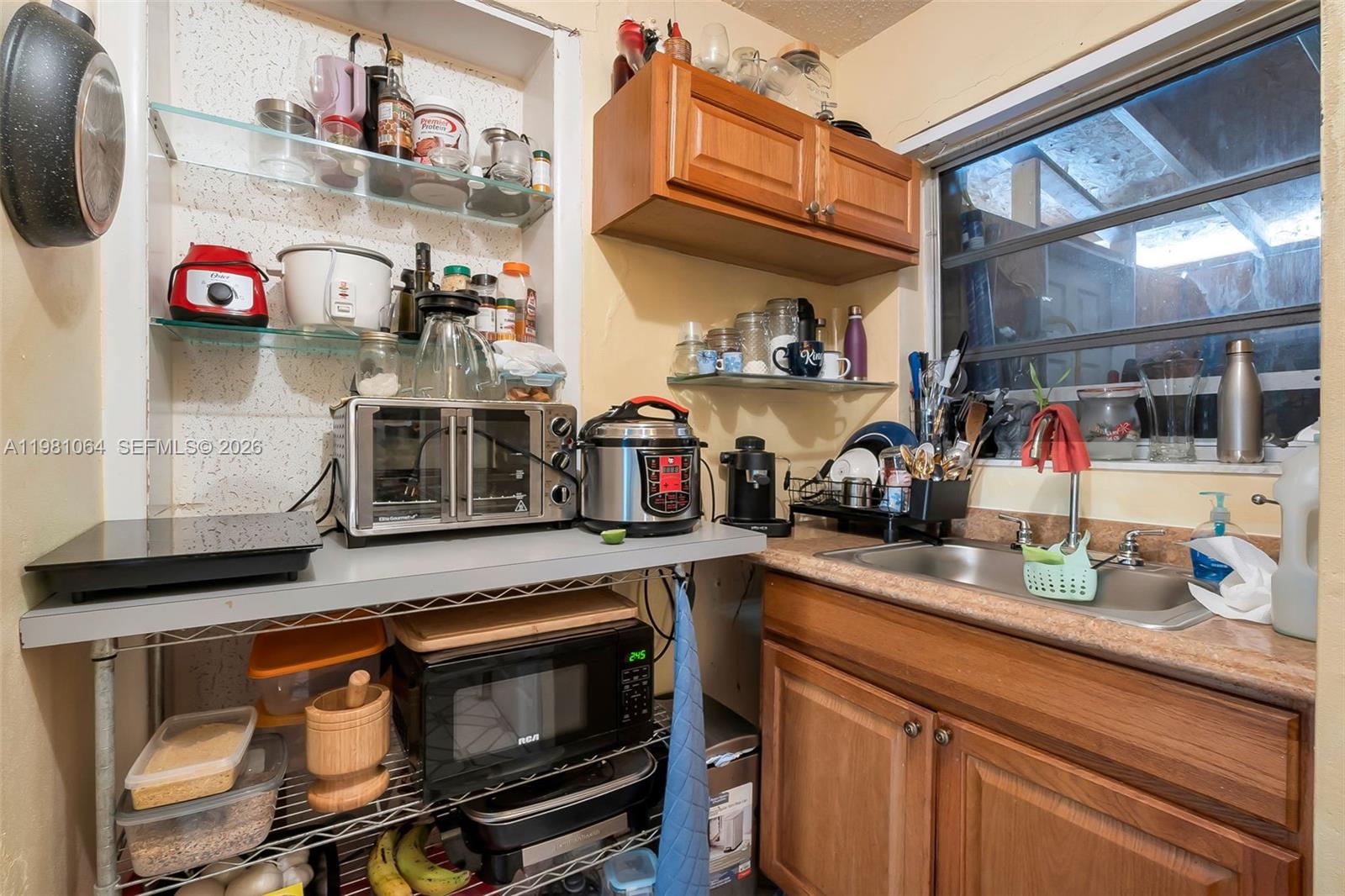 GRAPELAND HEIGHTS - Residential