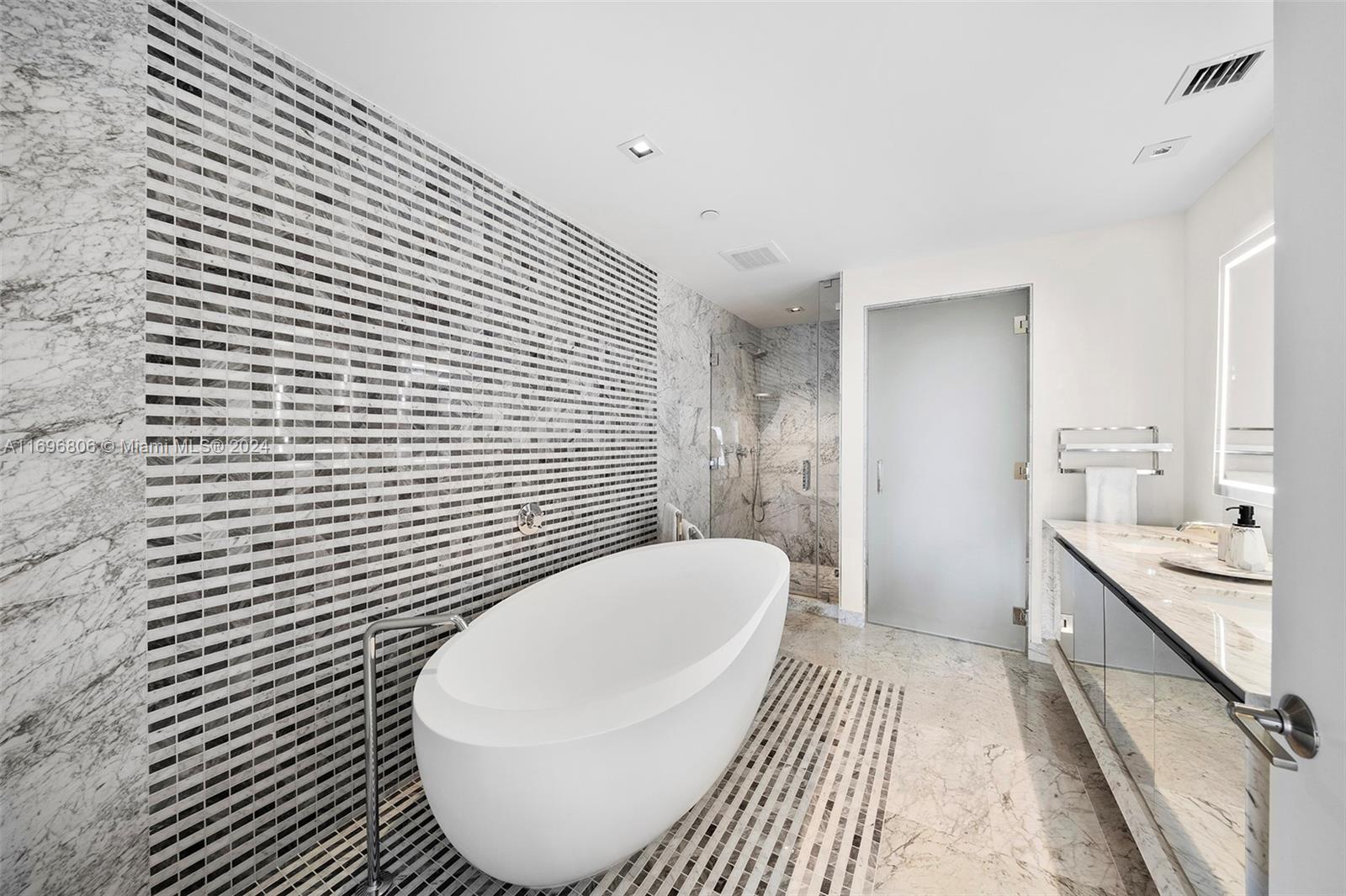 Elysee Miami - Residential