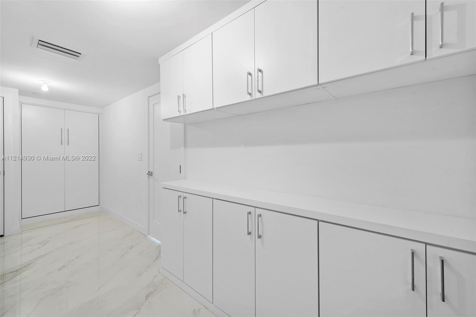 BRISTOL TOWER CONDO - Residential