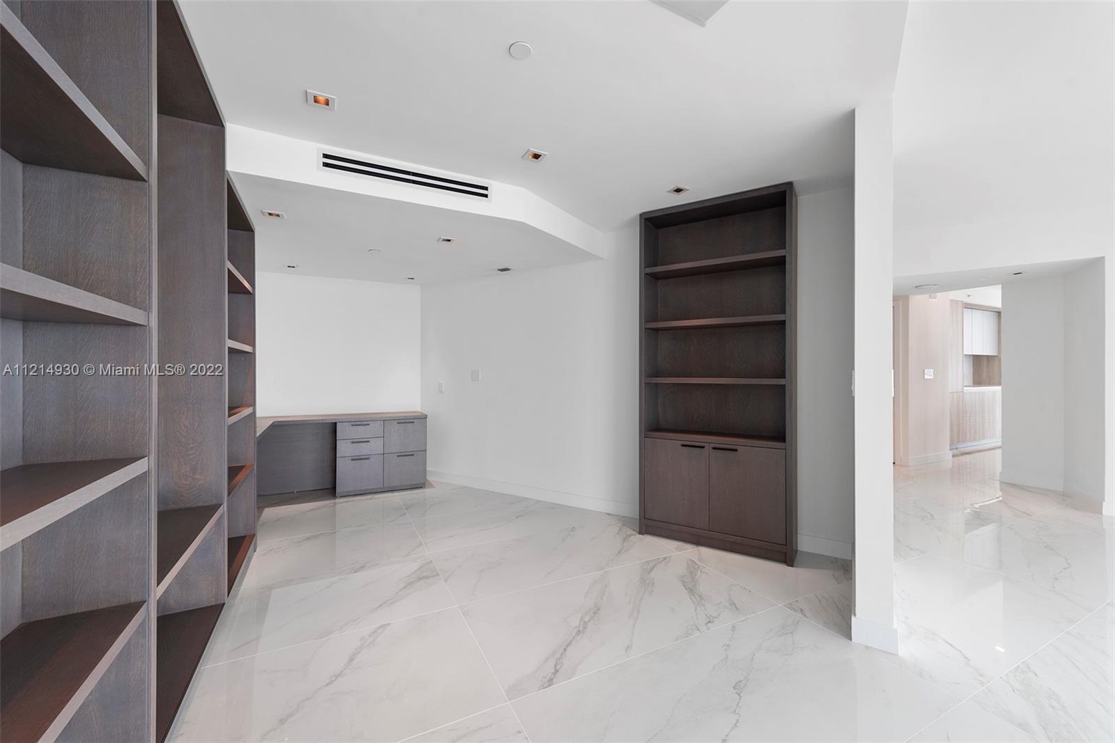 BRISTOL TOWER CONDO - Residential