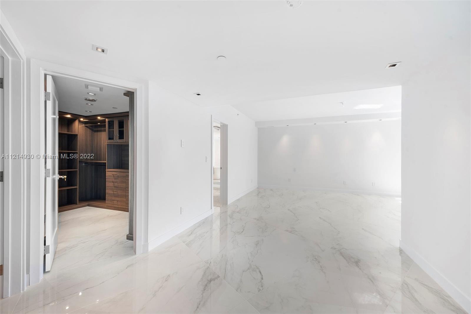 BRISTOL TOWER CONDO - Residential